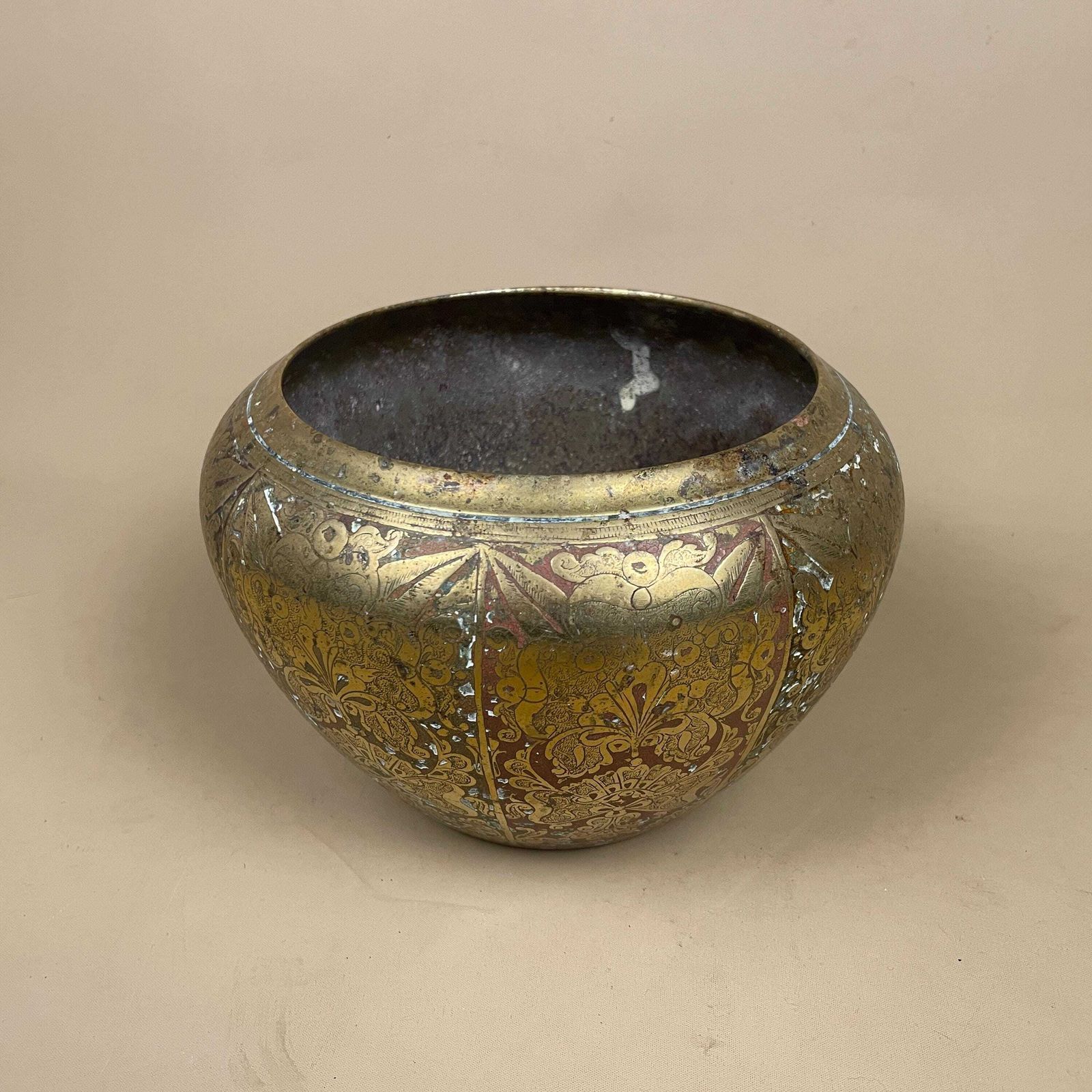 Antique Metal Gold Indian Patterned Brass Plant Pot Planter Jardiniere Asian Handmade Engraved Etched Intricate Vintage Urn Decorative Red photo Home Decor