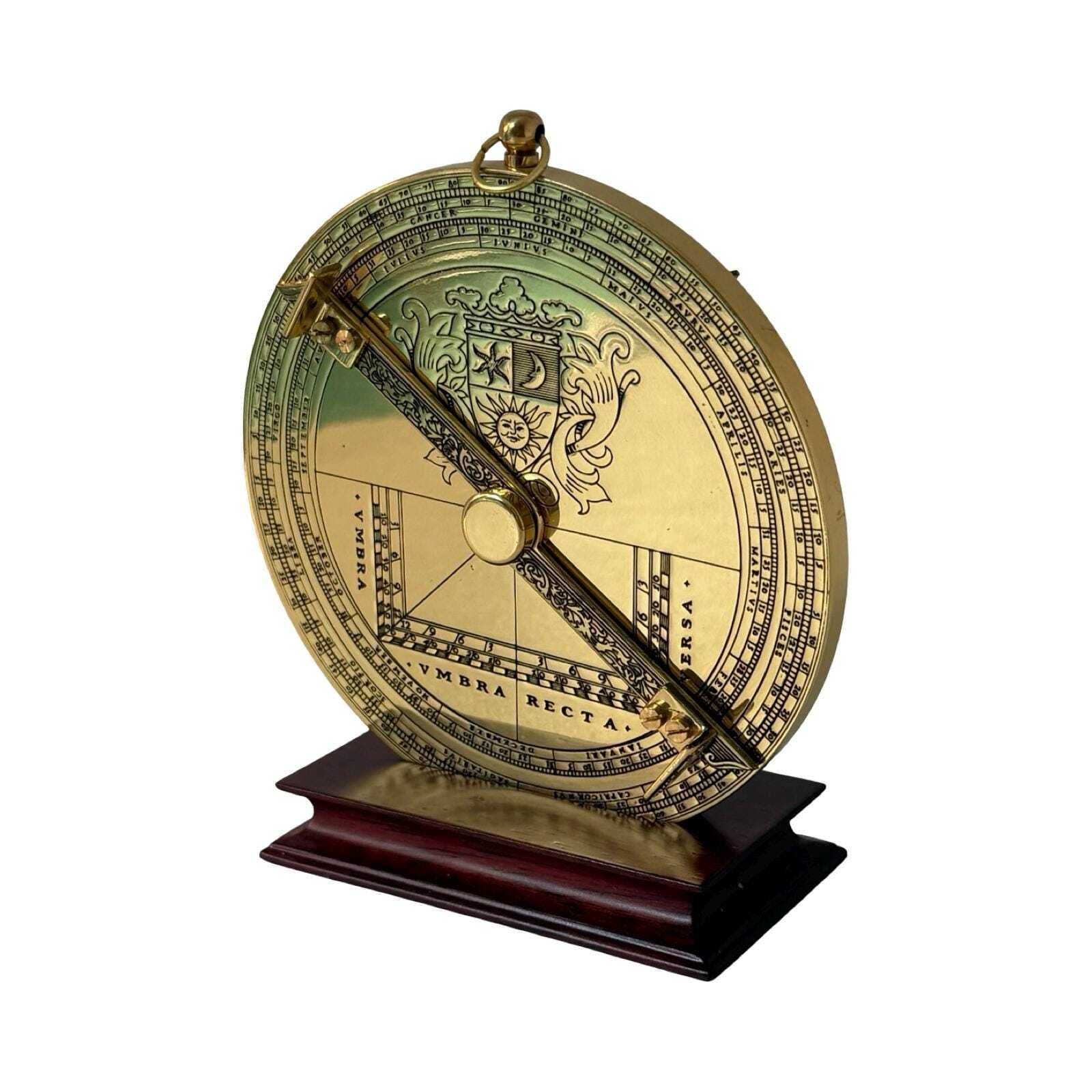 Franklin Mint   Astronomische Astrolabe   Verguld Messing Op Houten Sokkel   1987 photo for sale