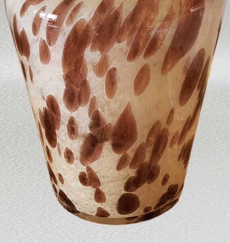 1970s Luxury Handcrafted Vase In Murano Glass By Maestro Del Vetro. Made In Italy photo vintage