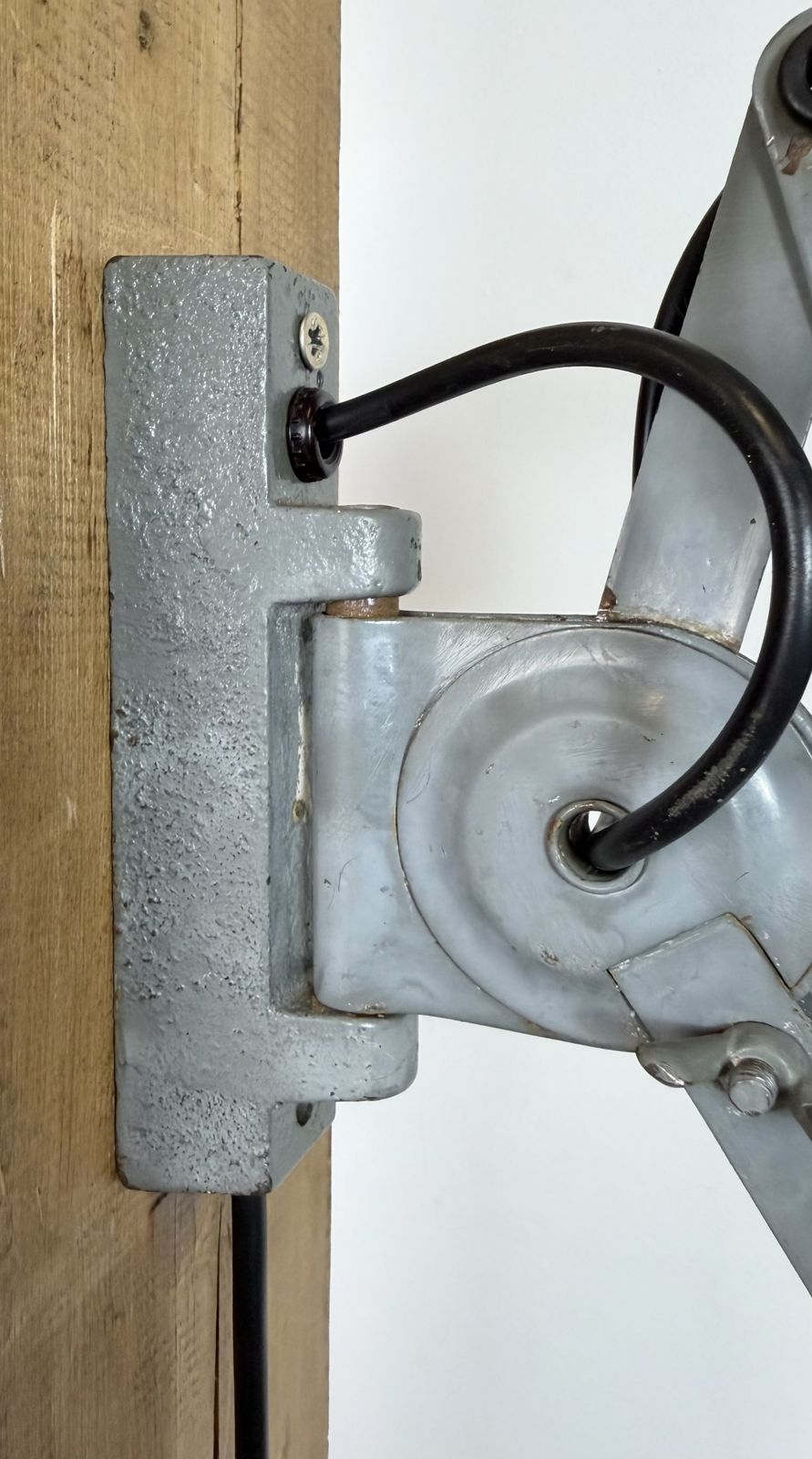 photo vinterior Grey Industrial Gooseneck Scissor Wall Lamp From Elektroinstala, 1960s