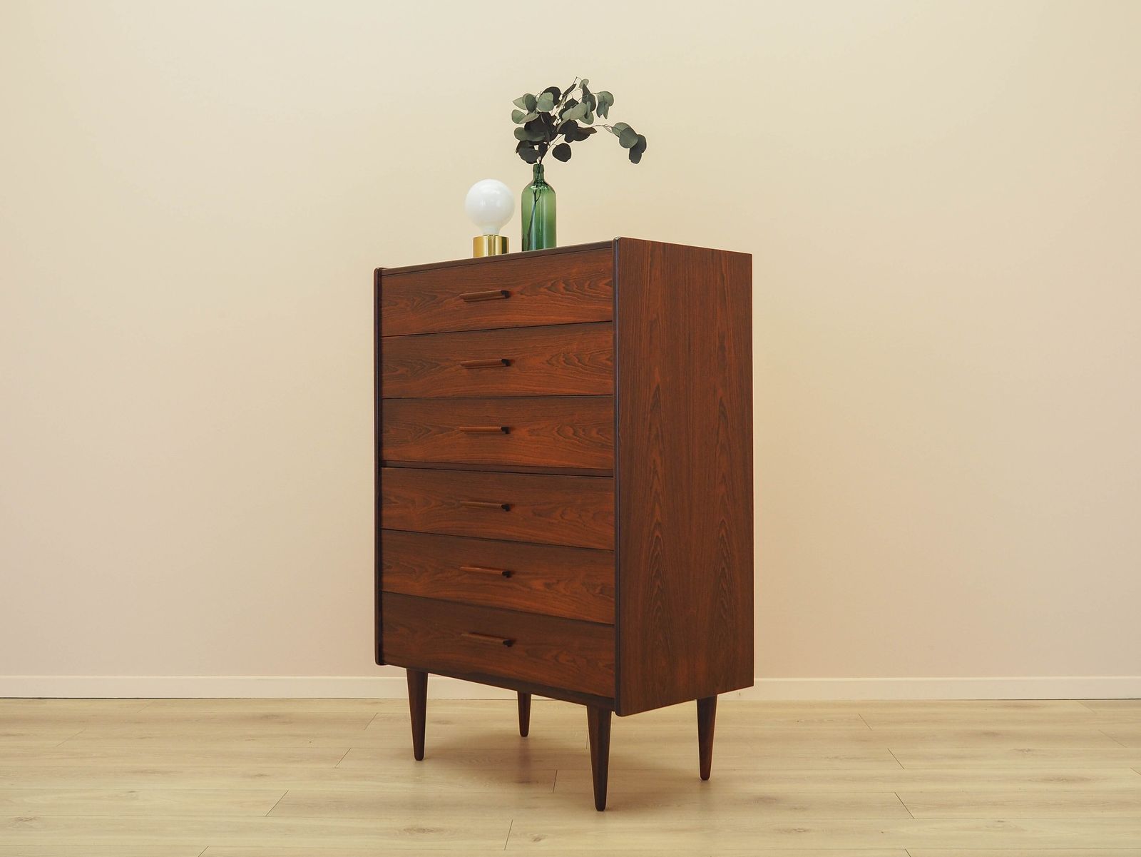 Ladekast met palissanderfineer, Deens design, jaren 1970, gemaakt in Denemarken photo for sale
