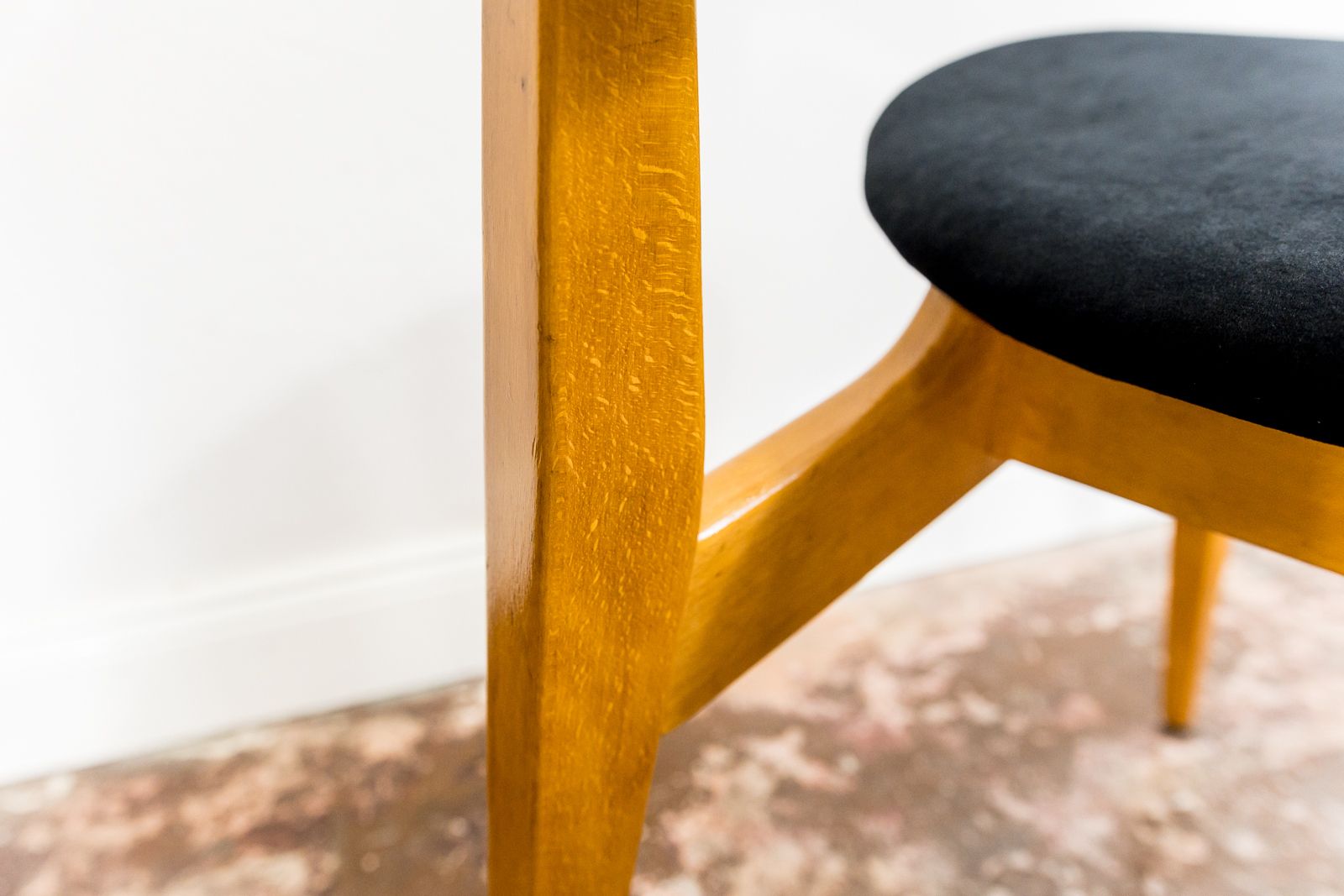 photo vinterior Mid-Century stoelen, Gfm 22 van J. Kędziorek, Polen, jaren 1960, set van 3