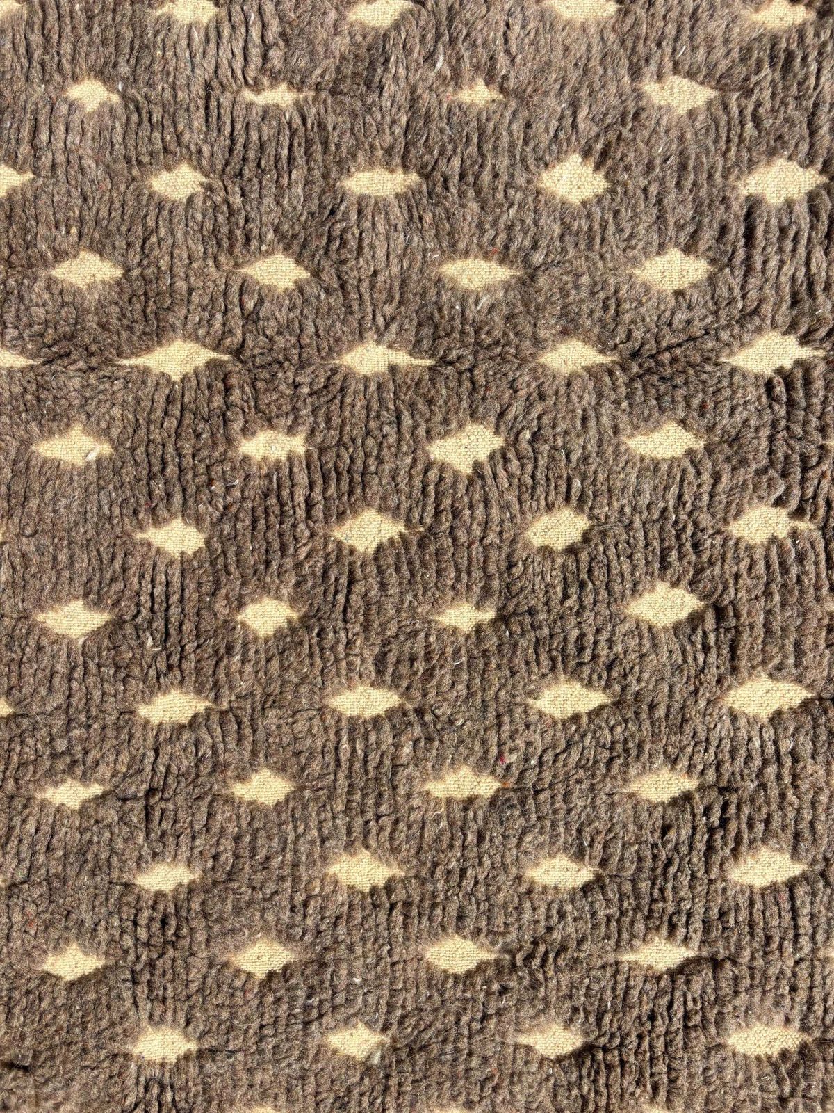 Boho Marokkaans wollen vloerkleed 180x270 cm – neutrale tinten met ruitdessin en franje photo vintage