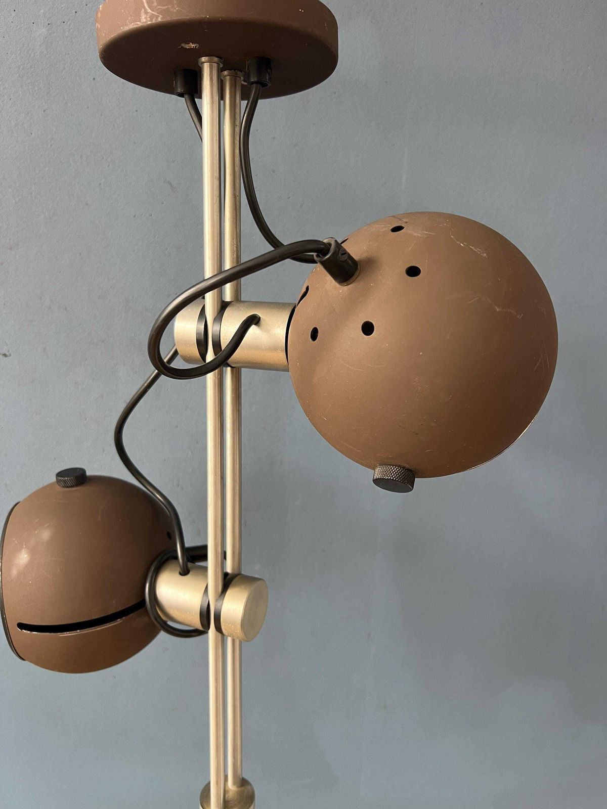 Bruine Plafondlamp | Space Age Armatuur | Vintage Eyeball Lamp photo vintage