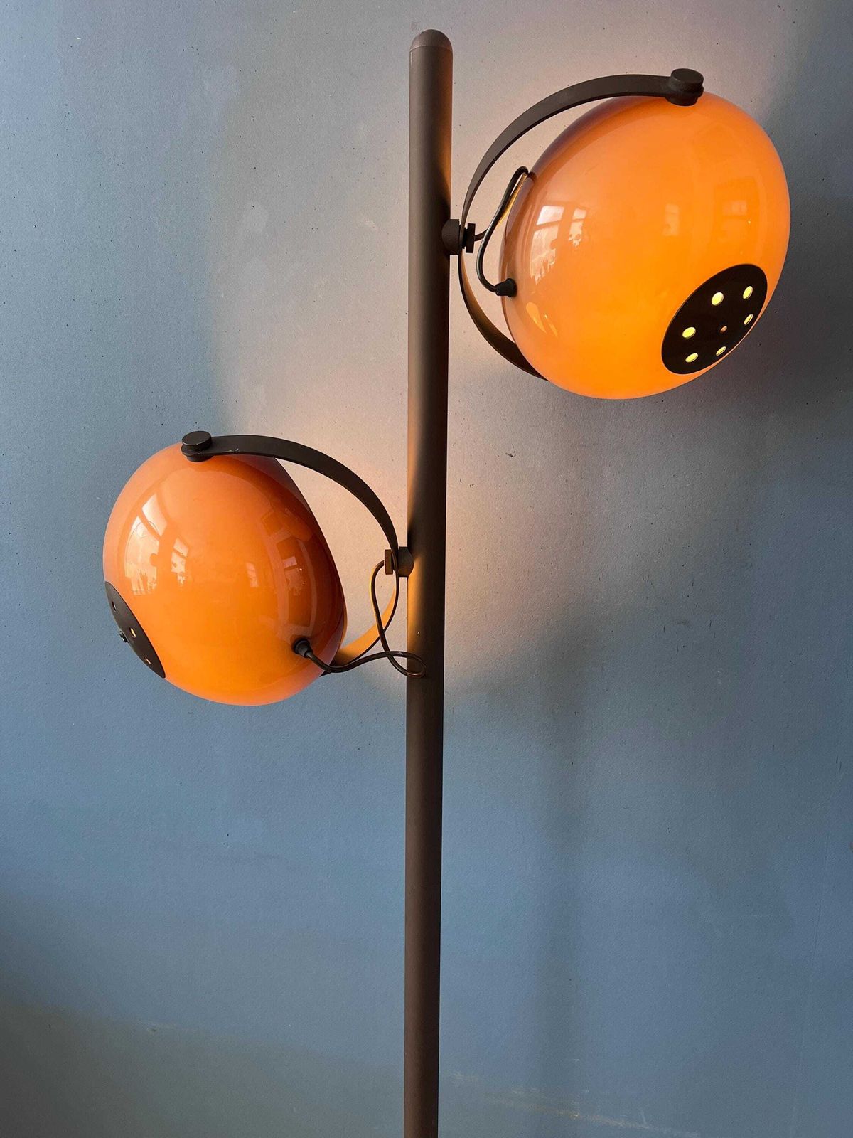 Herda Staande Lamp   Mushroom Vloerlamp   Bruin Mid-Century photo for sale