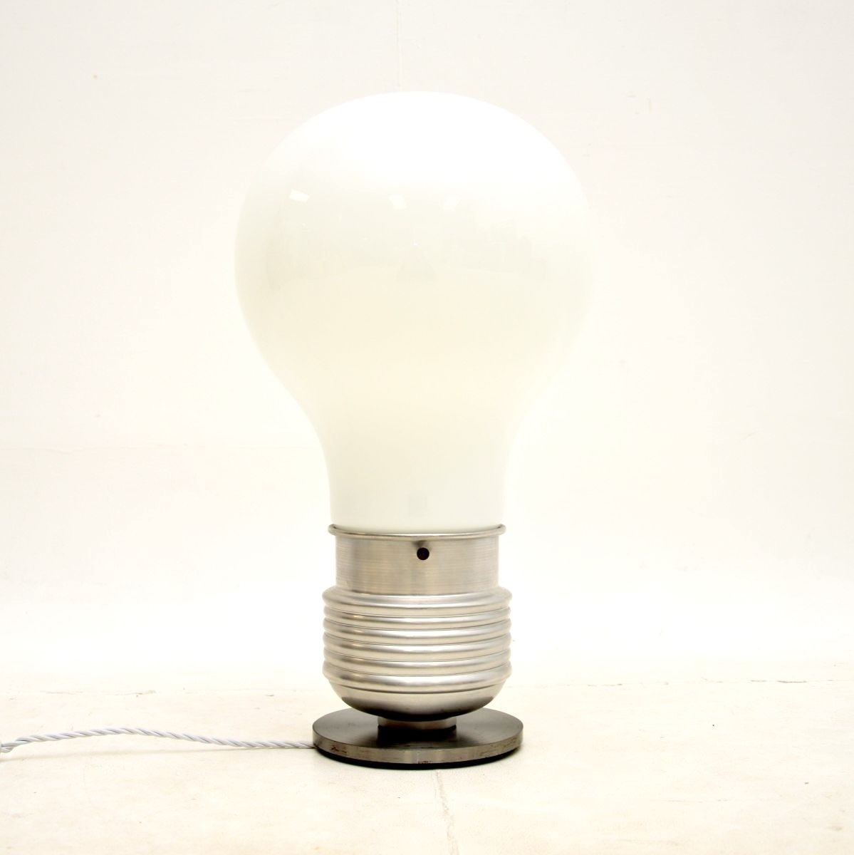 Vintage Italian Table Lamp By Nuova Elleluce