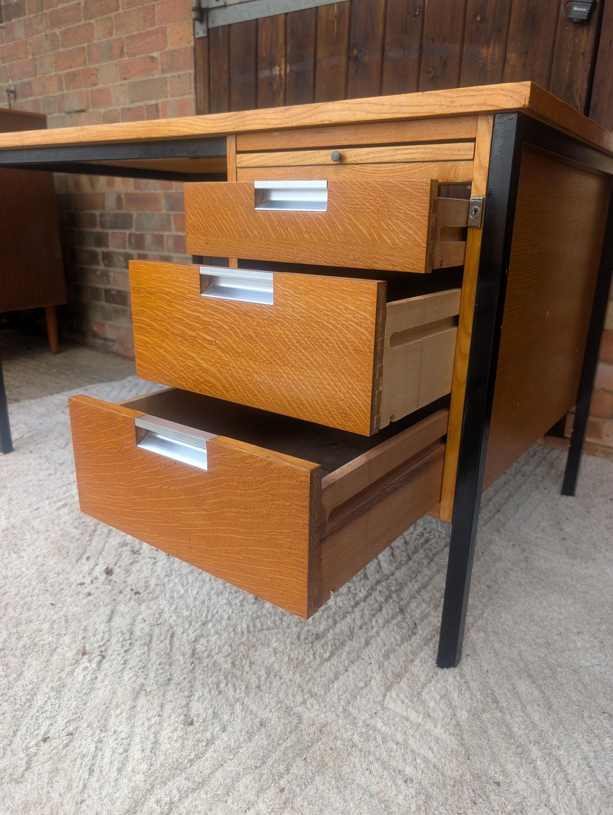photo vinterior 1970s Retro Teak Mid Century Office Desk By Alco