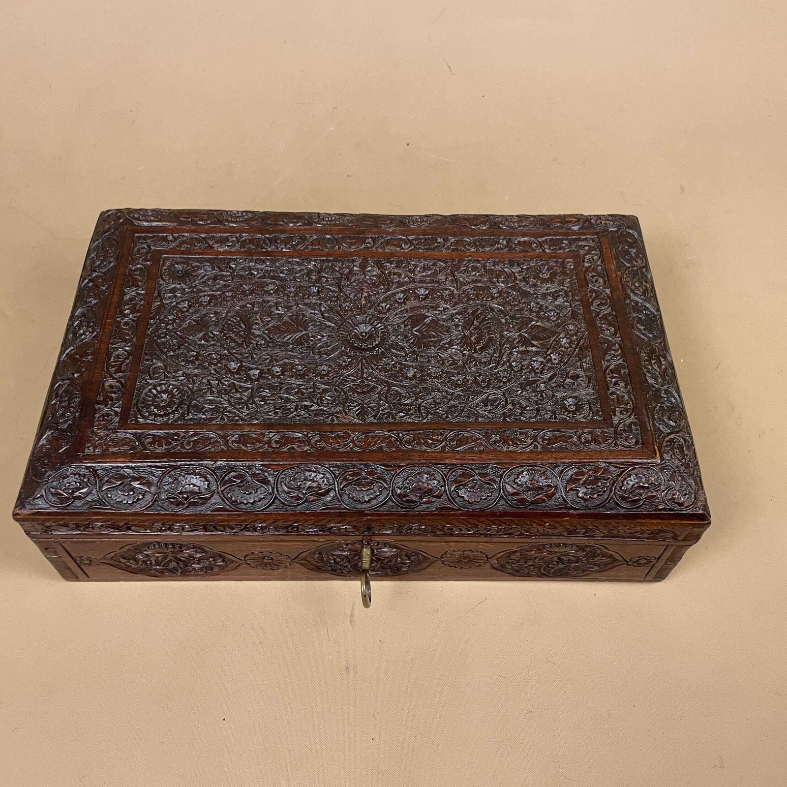 Hand Carved Wooden Box Floral Patterned Design Vintage Storage Trinket Jewellery Decorative Carved Keepsake Box Antique Rectangle Wood Key photo vinterior
