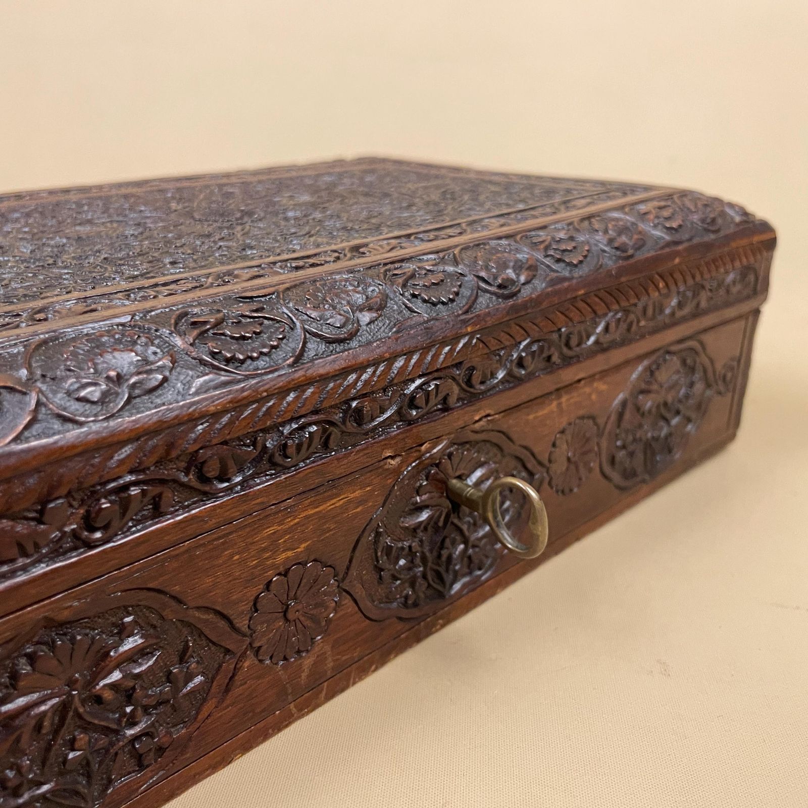 Hand Carved Wooden Box Floral Patterned Design Vintage Storage Trinket Jewellery Decorative Carved Keepsake Box Antique Rectangle Wood Key photo buy