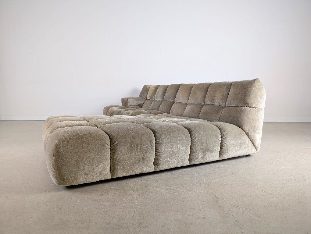 photo for sale Canapé d'angle Bretz Ocean 7 en velours, canapé de designer