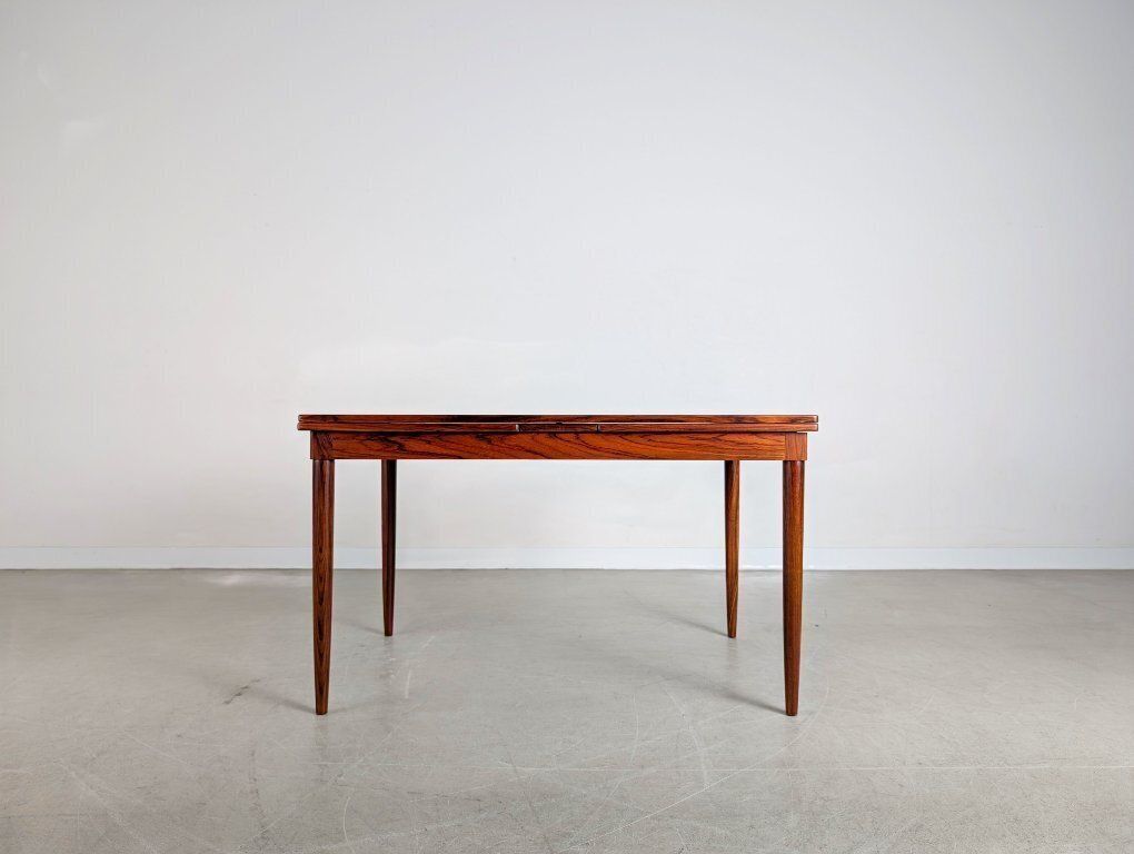 Midcentury Extendable Dining Table Jl By Niels Møller, Rosewood Vintage photo for sale