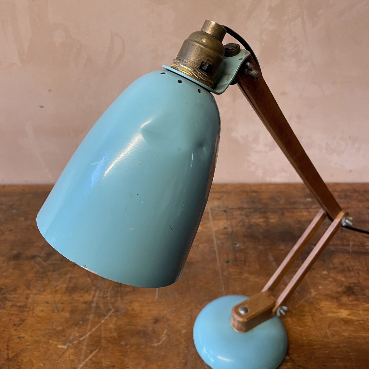 Vintage Maclamp In Turquoise, 1950s photo Lighting