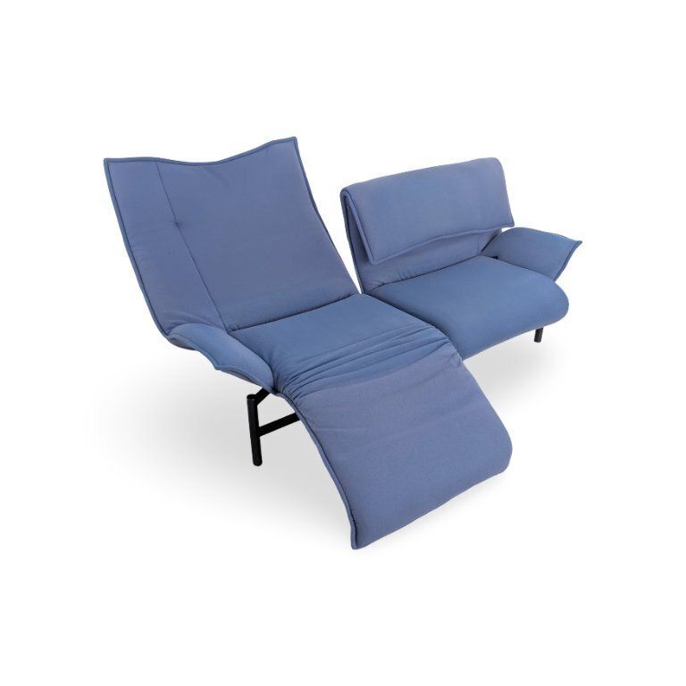 photo furniture Canapé Cassina Veranda en tissu bleu, par Vico Magistretti