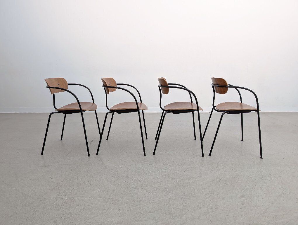Set Of 4 & Tradition Pavilion Av2 Chairs Frost Product Armchair photo Furniture