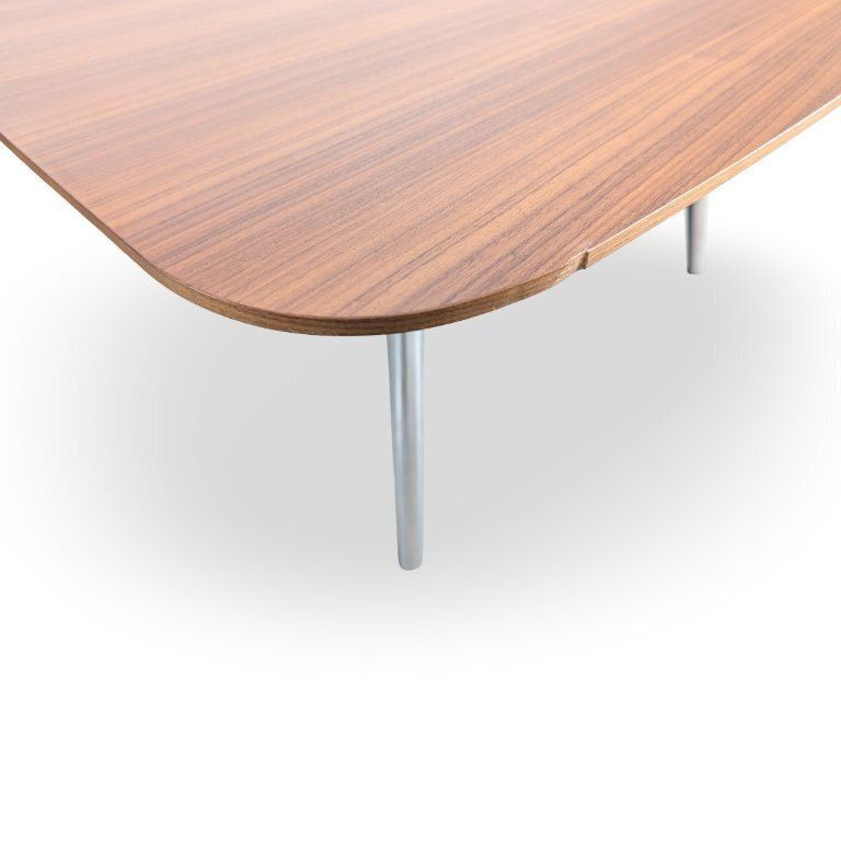 photo vinterior Bureau Walter Knoll Keypiece Design Desk en noyer, par Eoos
