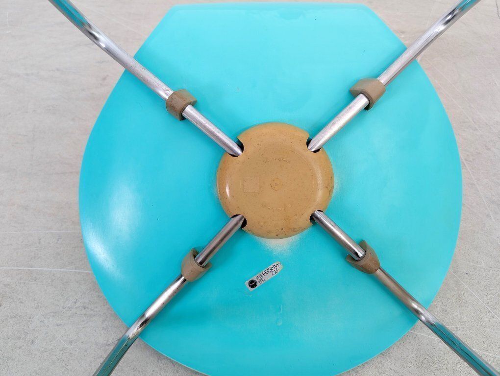photo vintage Chaise Fritz Hansen Series 7 turquoise 3107, par Arne Jacobsen