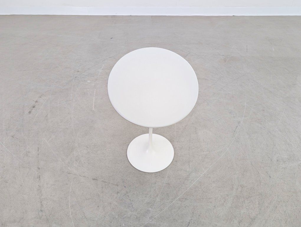 photo vinterior Knoll International Salontafel Eero Saarinen Coffee Table Tulip
