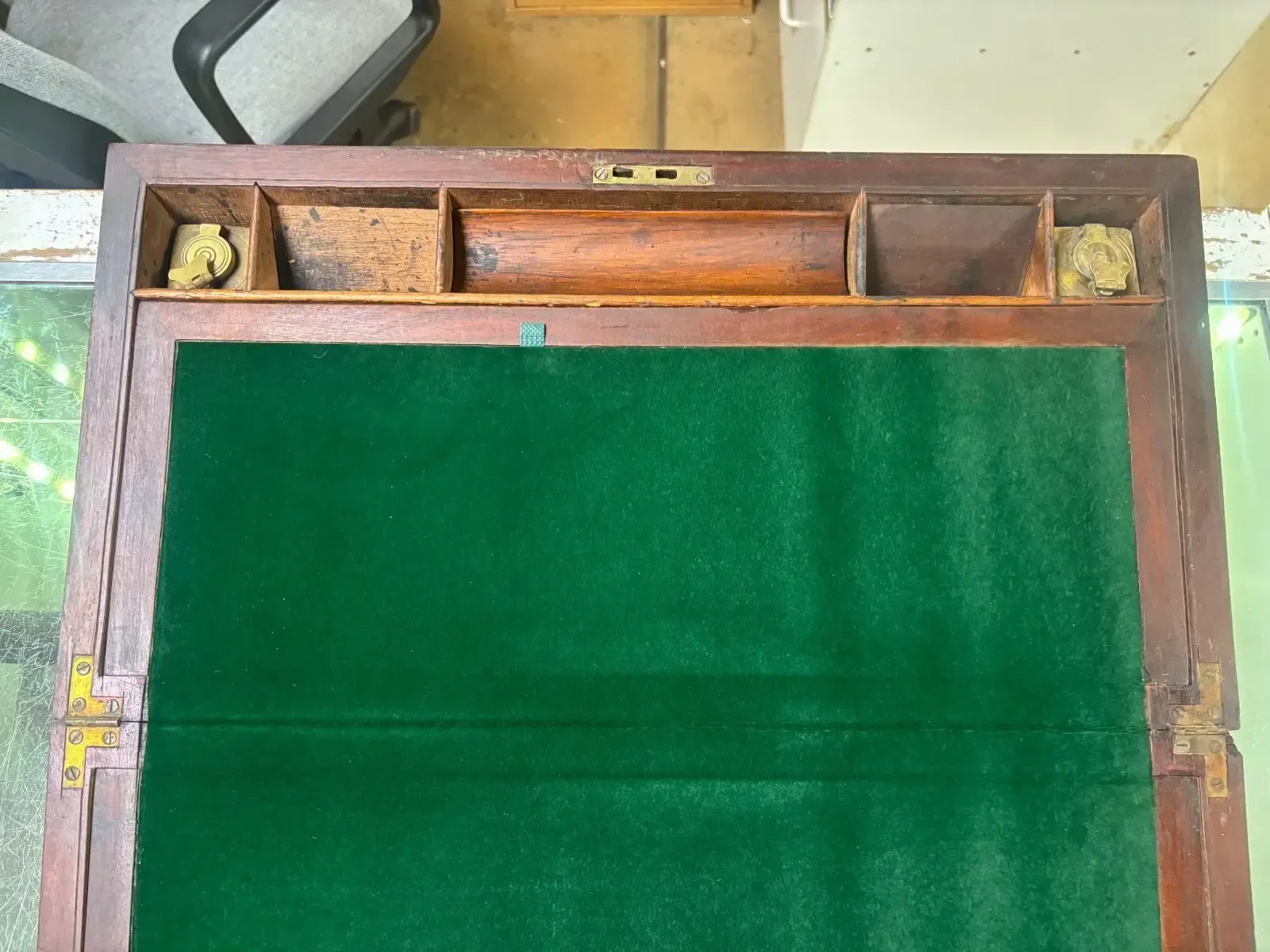 Antique Victorian Rosewood & Brass Writing Slope With Green Felt Interior photo vinterior