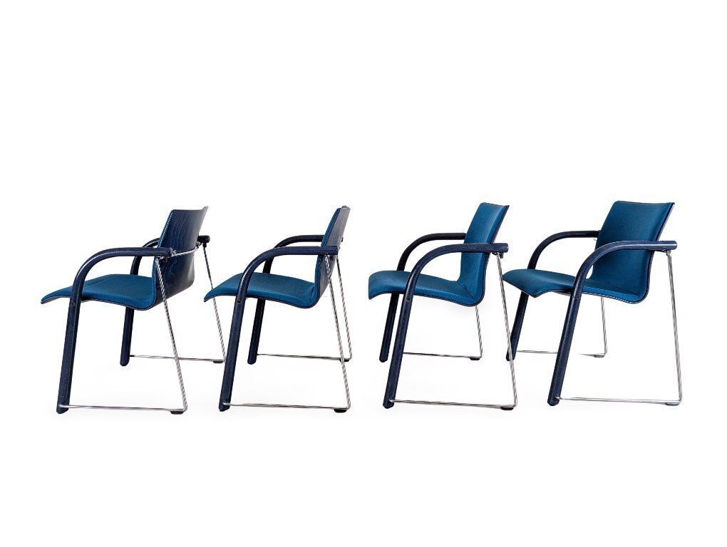 4-delige Thonet S320 stapelstoelenset, Böhme Schneider, blauw photo Meubels