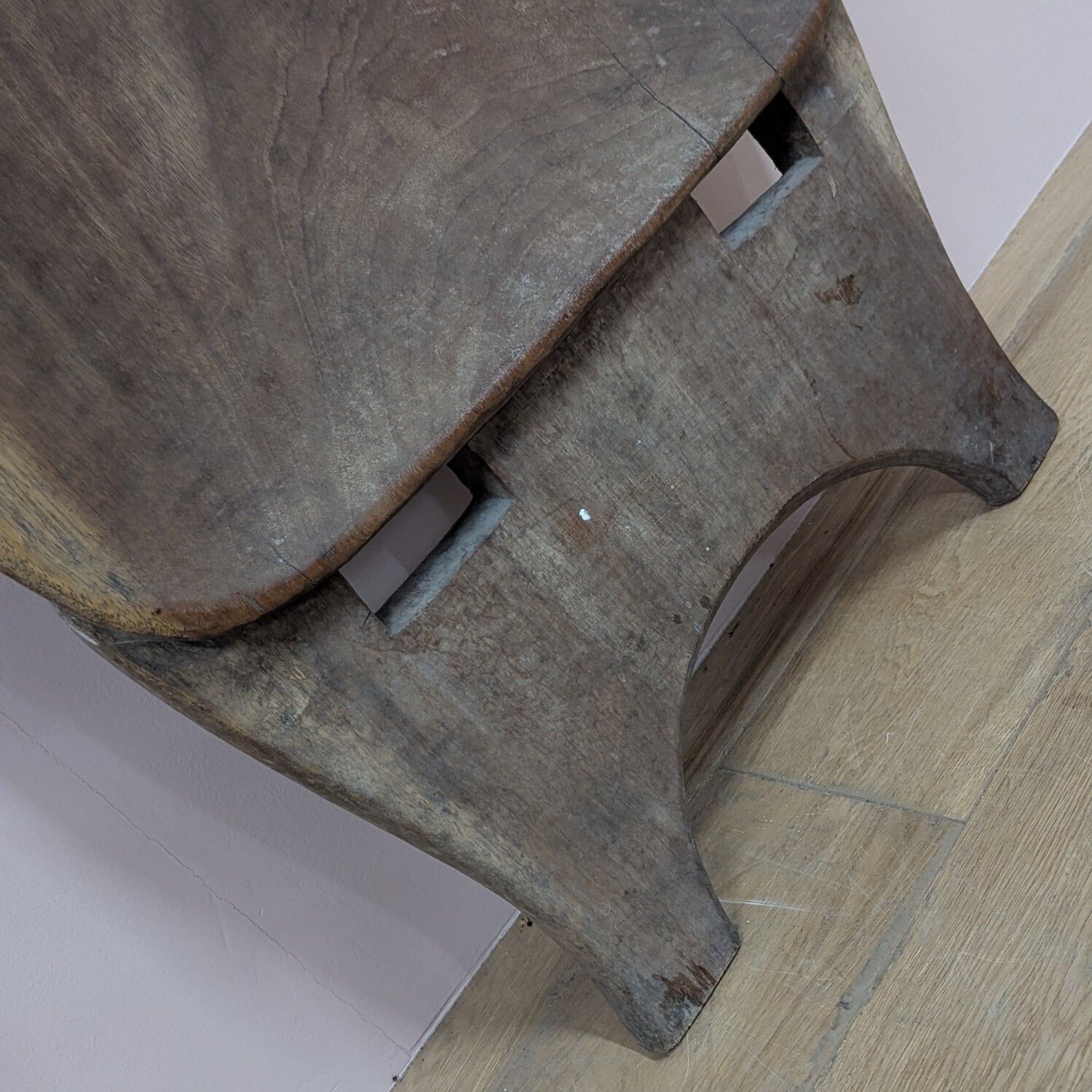 photo furniture West African Senufo Chief’s Carved Palaver Chair Back