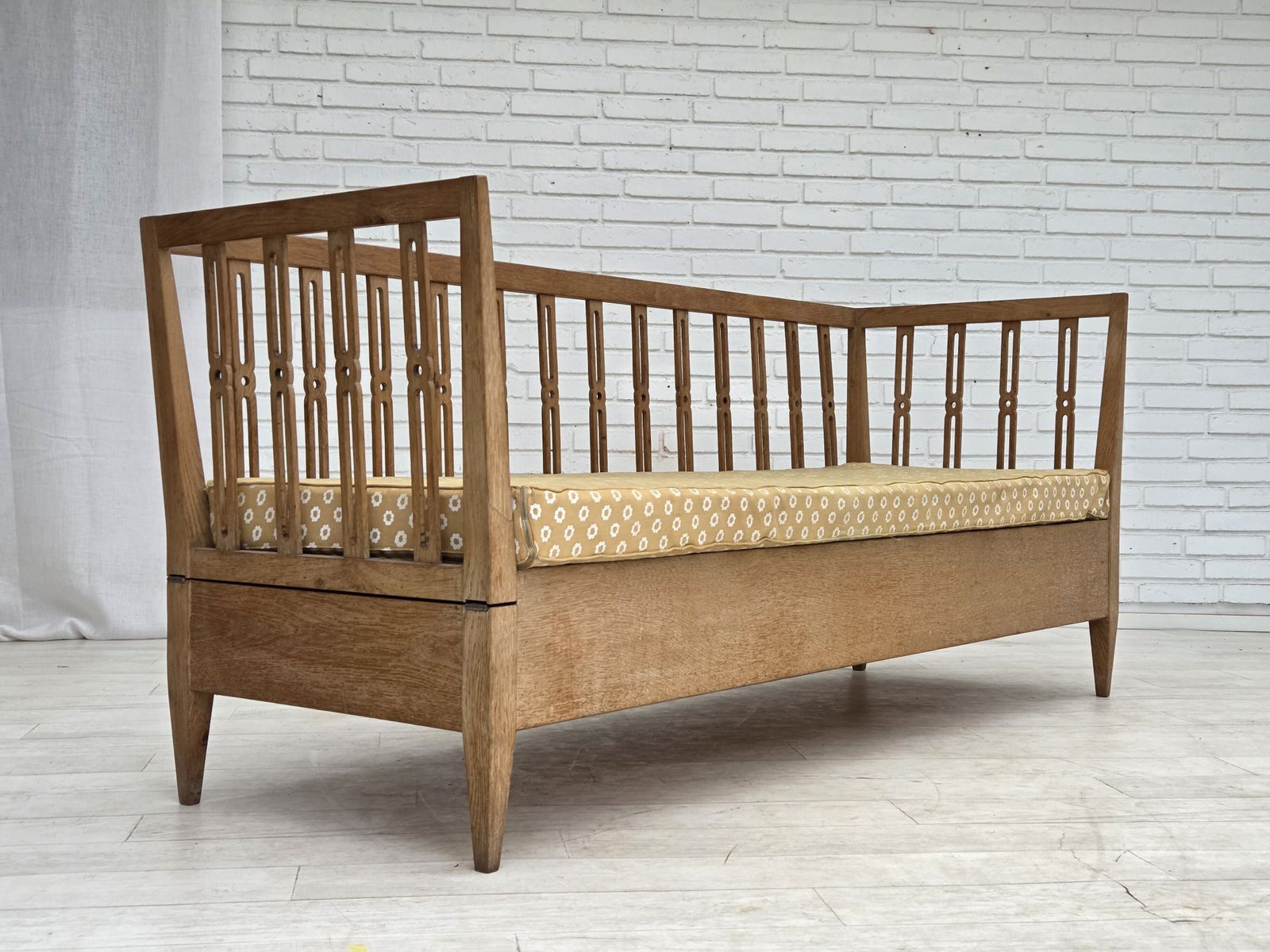 1970s, Swedish Drop Arm Sofa/Daybed, Furniture Fabric, Oak Wood. photo 1770.0