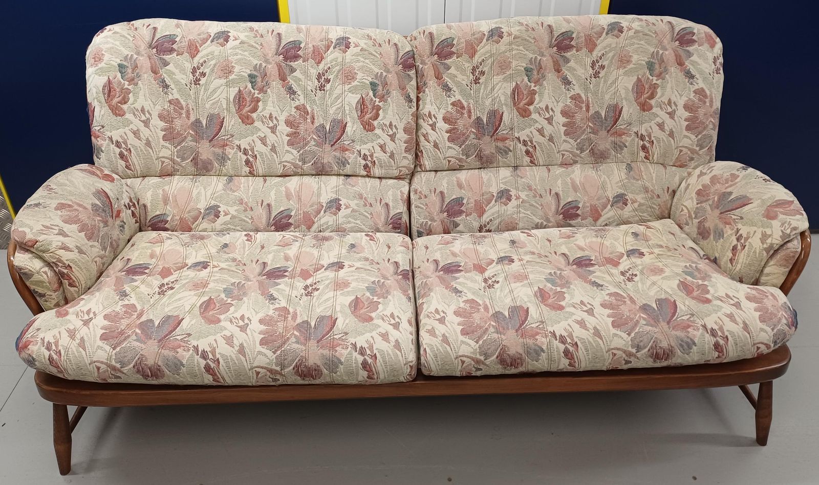 Ercol 952/3 Salisbury (Jubilee) 3 Seat Sofa / Settee Golden Dawn   Free Delivery Within 50 Miles, Further "At Cost"
