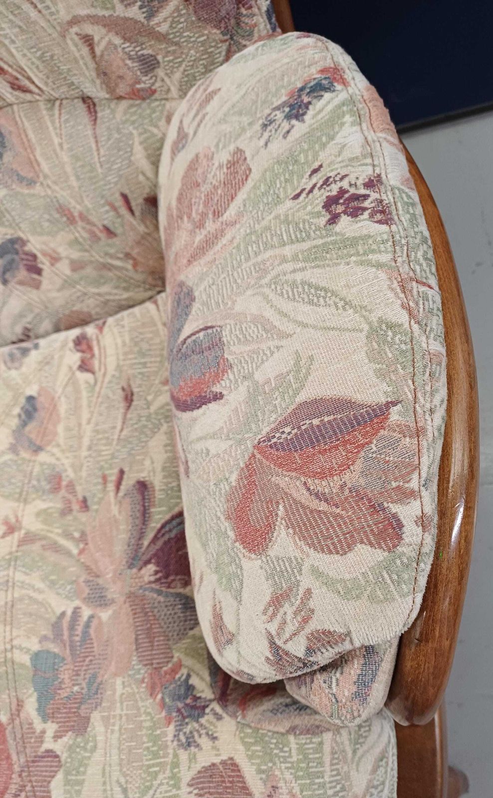 Ercol 952/3 Salisbury (Jubilee) 3 Seat Sofa / Settee Golden Dawn   Free Delivery Within 50 Miles, Further "At Cost" photo for sale