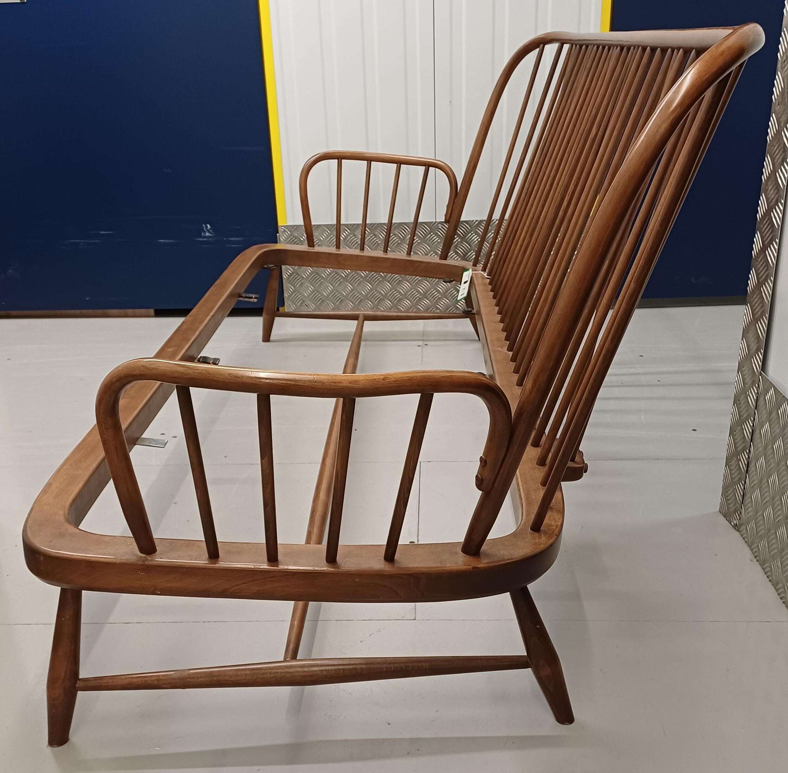 photo for sale Ercol 952/3 Salisbury (Jubilee) 3 Seat Sofa / Settee Golden Dawn   Free Delivery Within 50 Miles, Further "At Cost"
