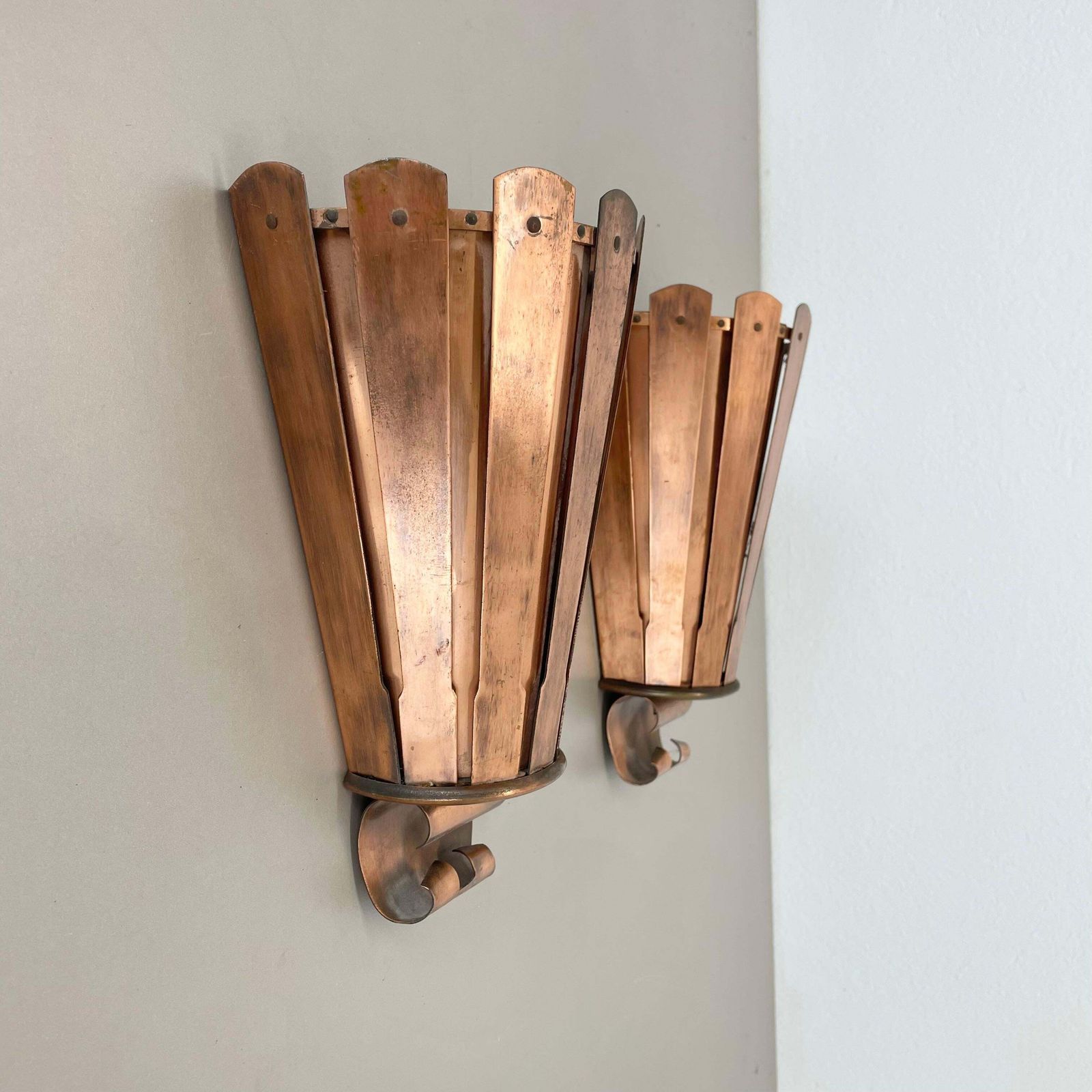 Set Of 2 Copper 25cm Gio Ponti Style Theatre Wall Light Sconces, Italy, 1950s photo for sale