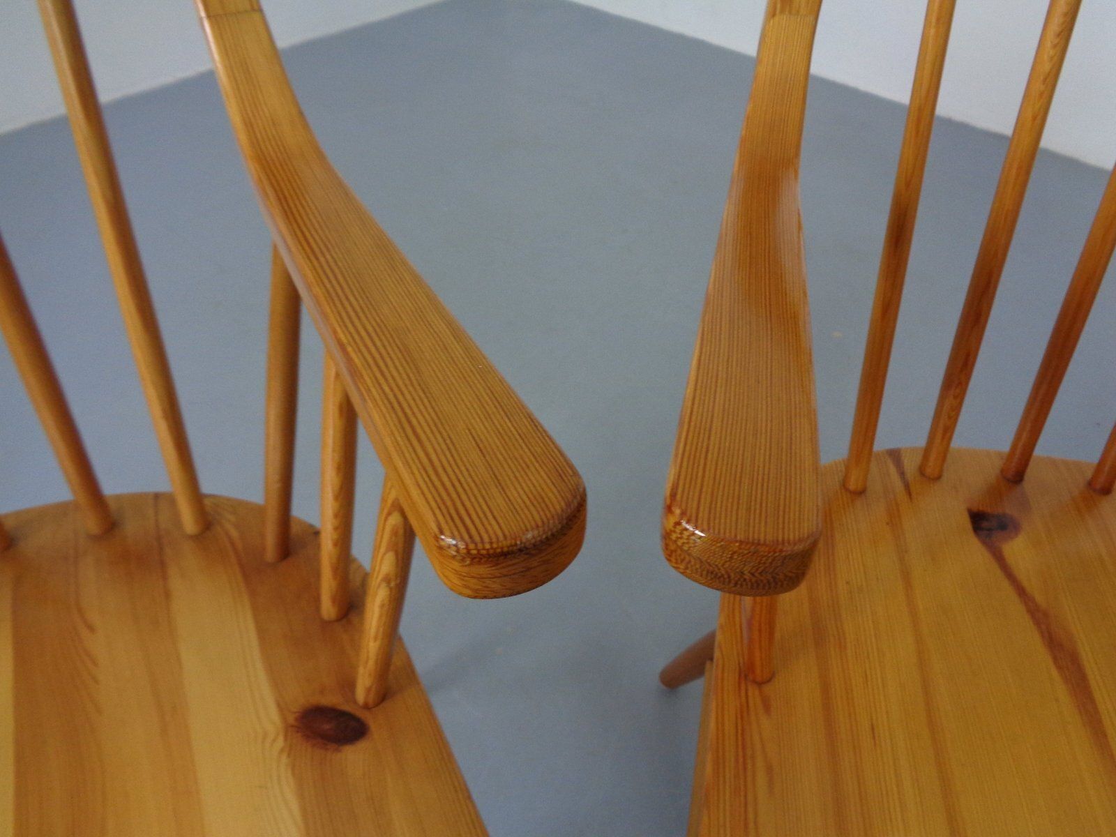 photo vinterior Danish Pine Chairs An Armchairs By Erik Ole Jørgensen For Tarm Stole Møbelfabrik, 1960s, Set Of 5