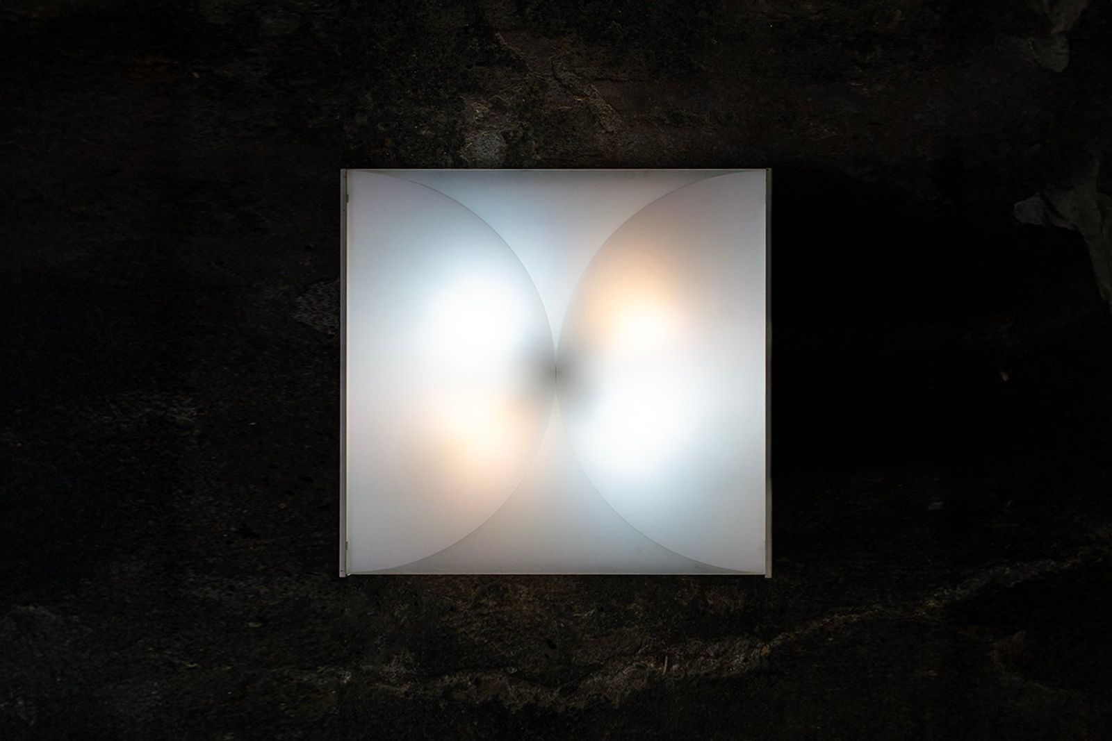 Large Clessidra Wall Lamp In Glass By Bobo Piccoli For Fontana Arte 1970s photo furniture
