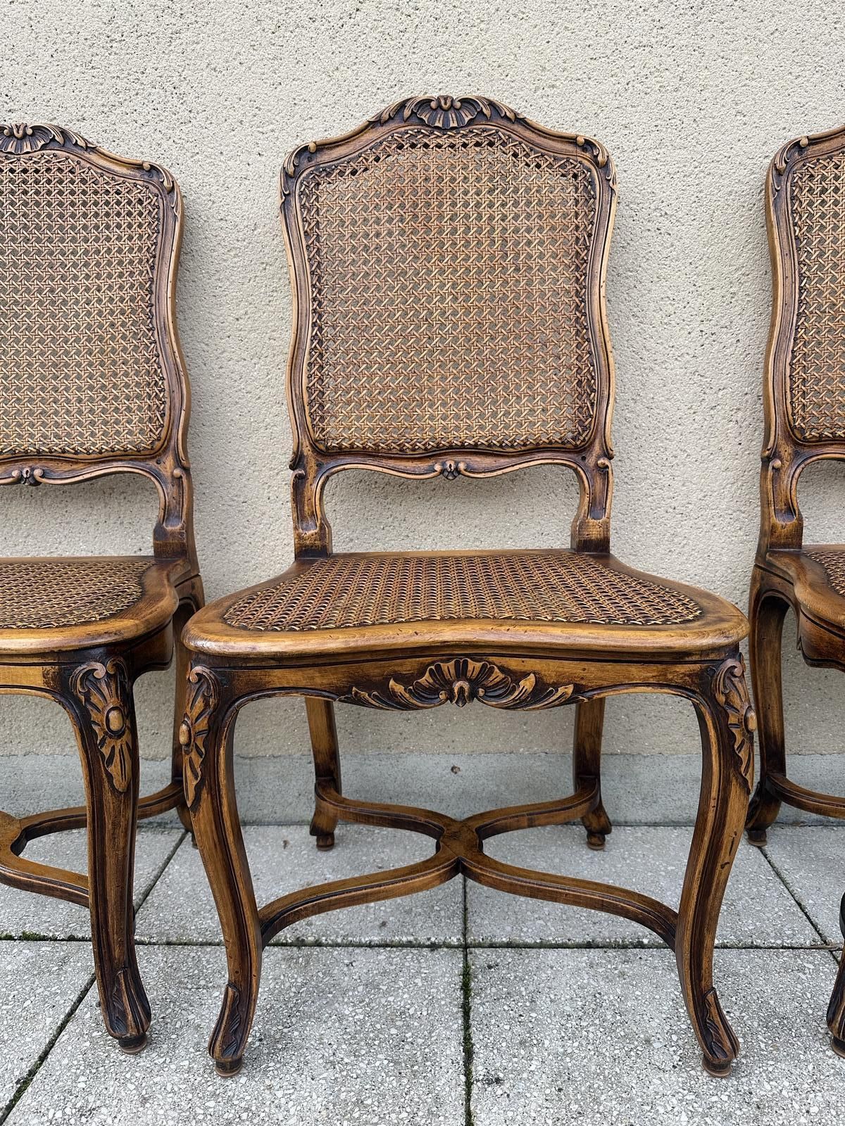 photo vintage Original French Set Of Carved Louis Style Cane Dining Chairs