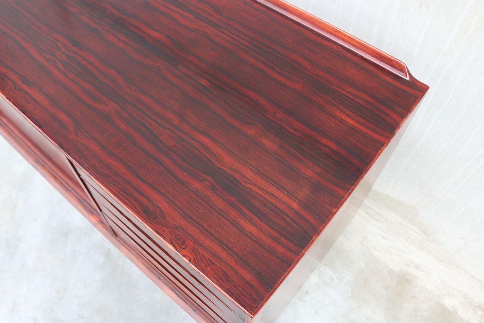 Rare Danish Design Model: Os29 Sideboard By Arne Vodder For Sibast Rosewood 1950 photo 9241.0