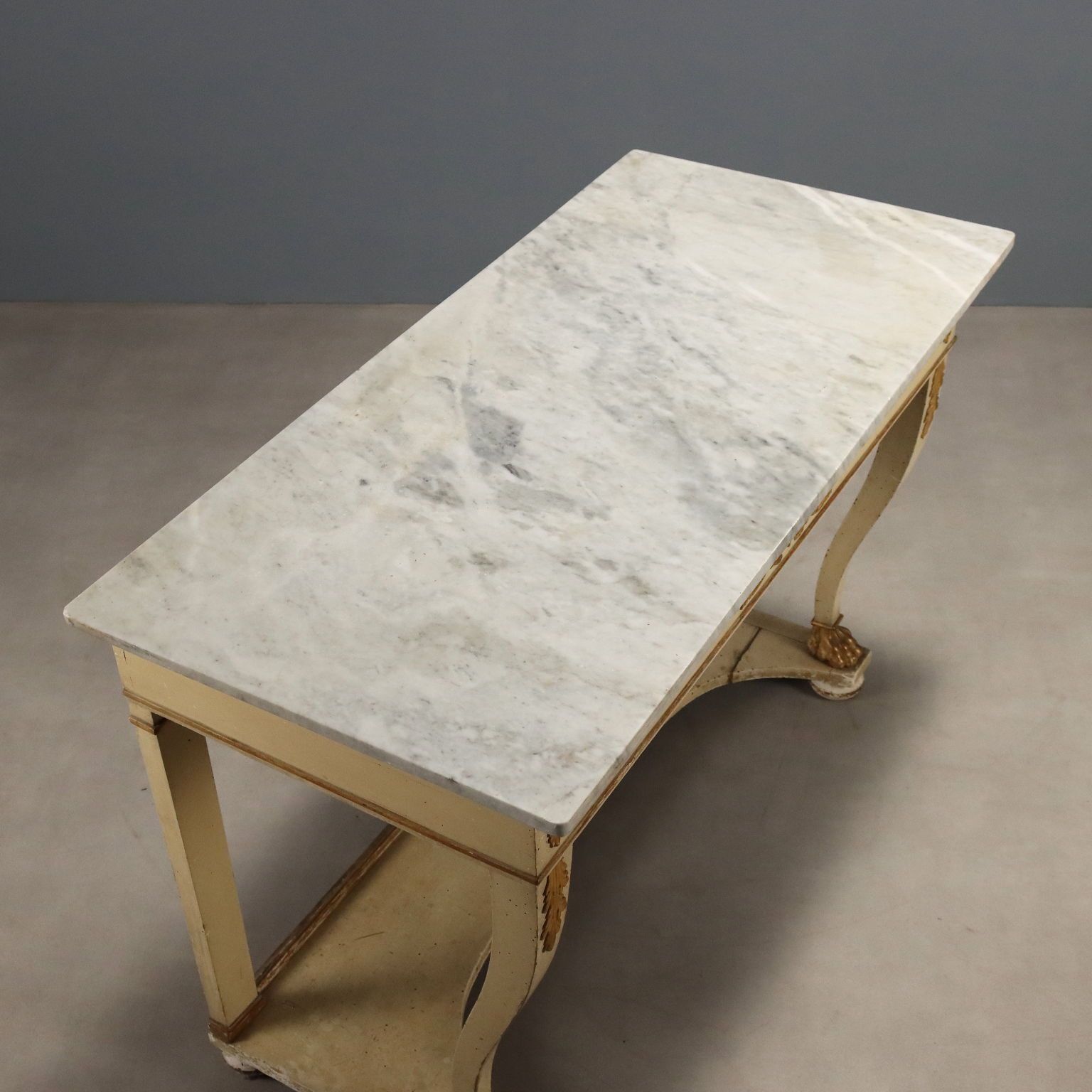 photo furniture Antieke restauratiestijl console gelakt en verguld walnoot 19e eeuw