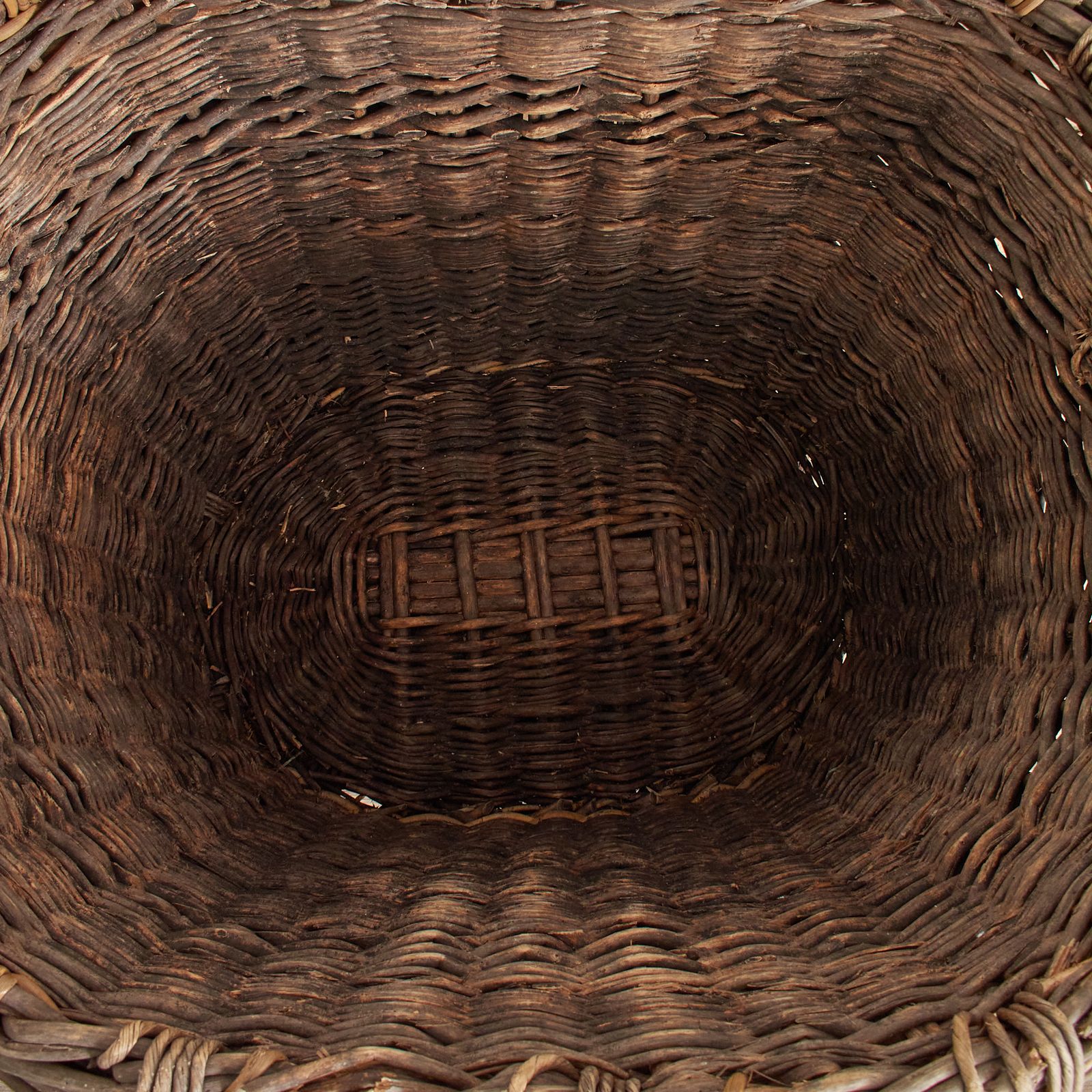 Antique French Champagne Grape Harvest Log Basket – Ae. photo vintage