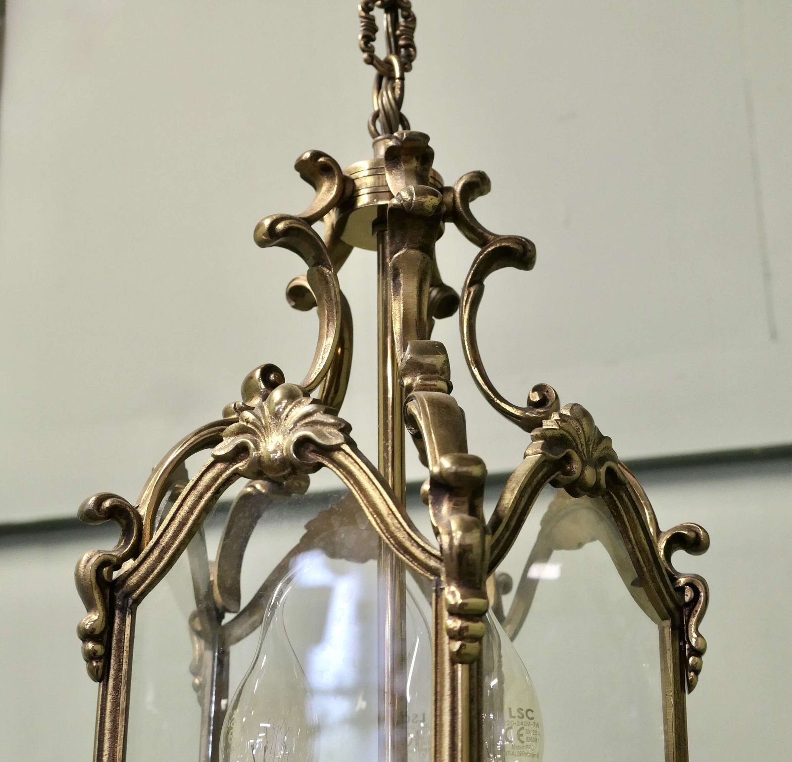 French Rococo Style Gothic Look Lantern Hall Light A Superb Quality Heavy Brass Lantern. photo vinterior