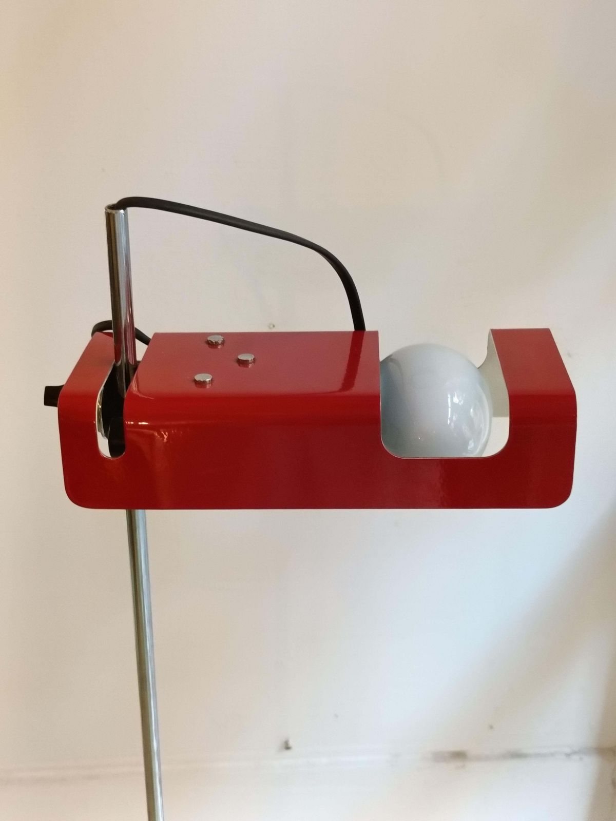 Jjoe Colombo For Oluce Spider Floor Lamp Red Italy 1960s photo for sale