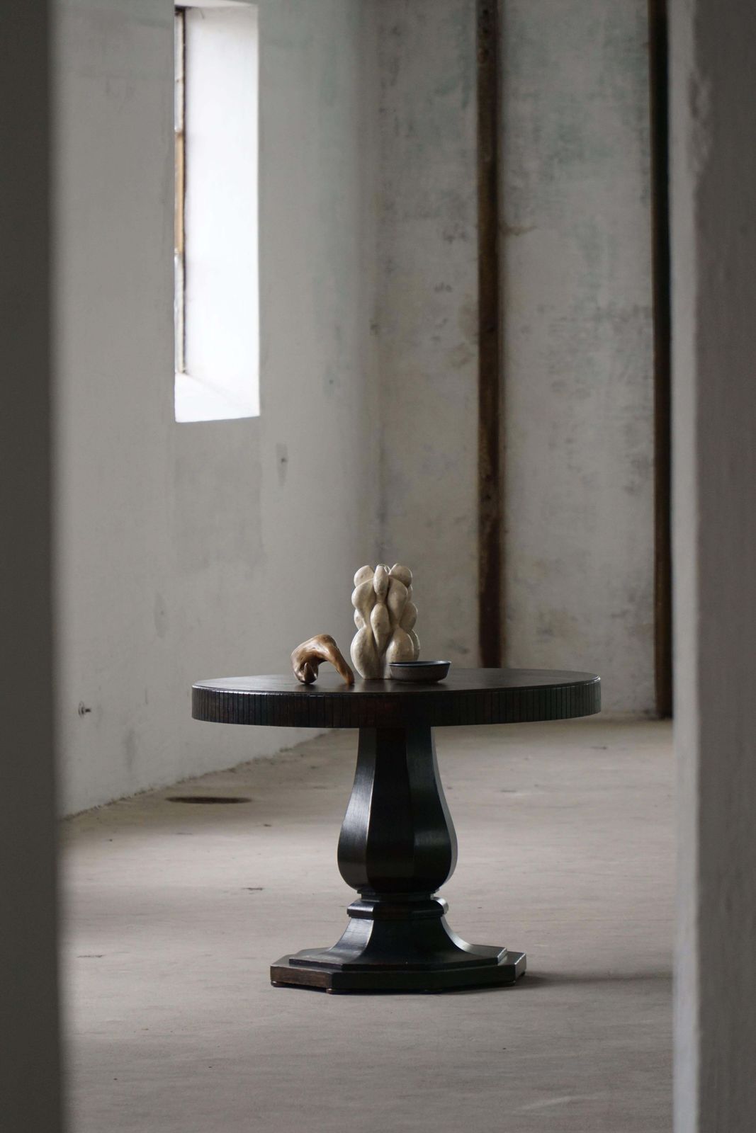 Round Danish Art Deco Dining / Console Table In Ebonized Oak, Early 20th Century photo for sale