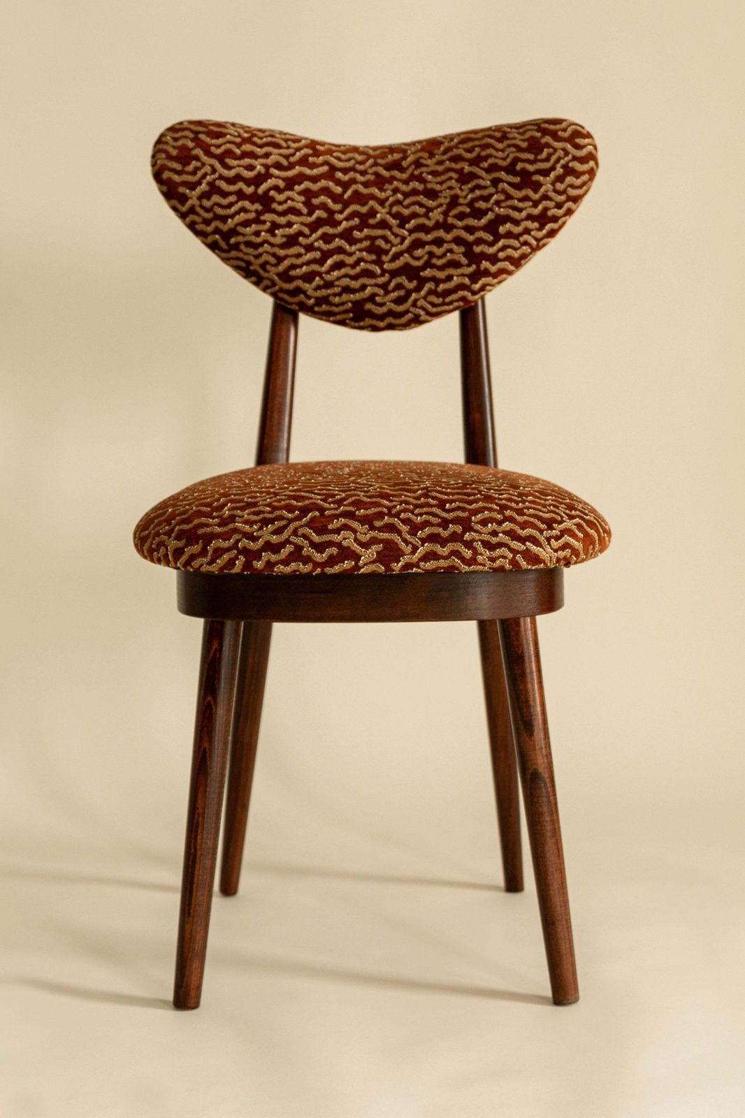 Set Of Eight Mid Century Heart Chairs In Dunes Pierre Frey Fabric, Europe, 1960s photo vinterior