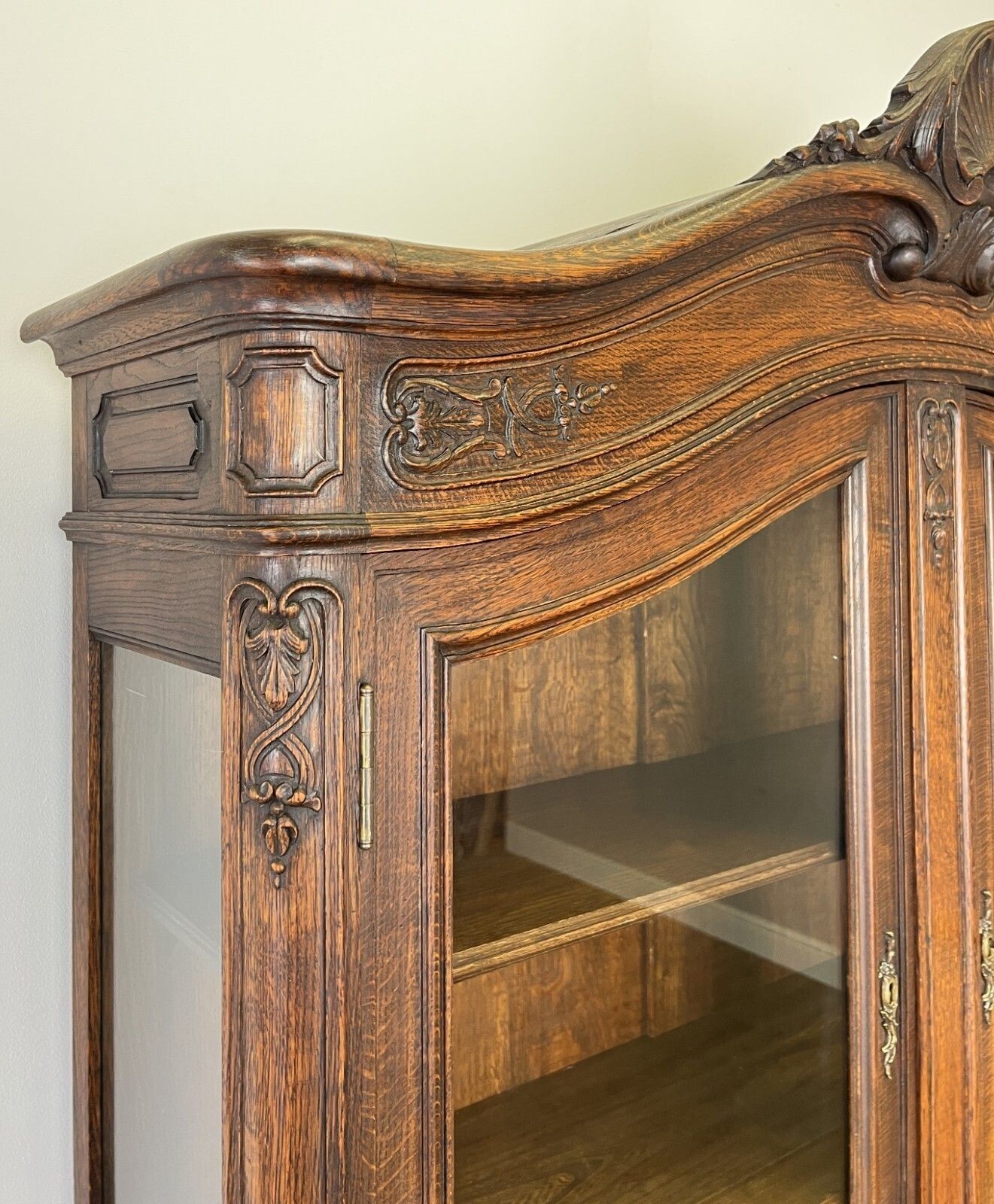 Furniture Bookcase Antique French Louis XVI Oak Display Cabinet Carved Sideboard Lot 6149 photo