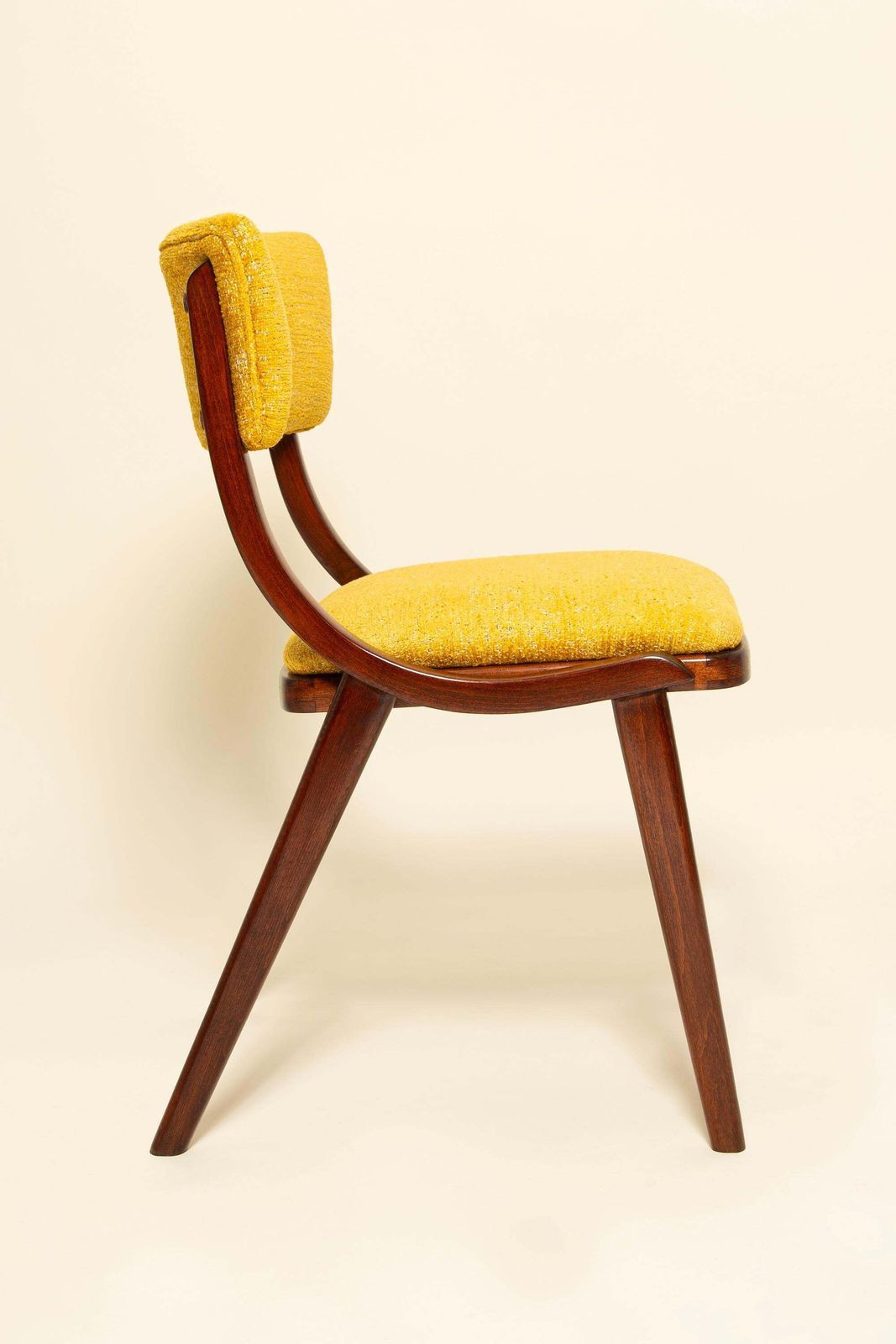 Zes mid-century Bumerang stoelen, geel Spiriti Jacquard Dedar, Polen, jaren 1960 photo vinterior