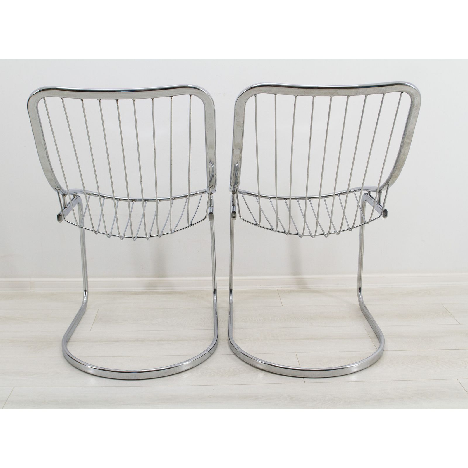 Postmodern eetkamerstoel x2, jaren 1980, in de stijl van Gastone Rinaldi 'Rima' photo Meubels