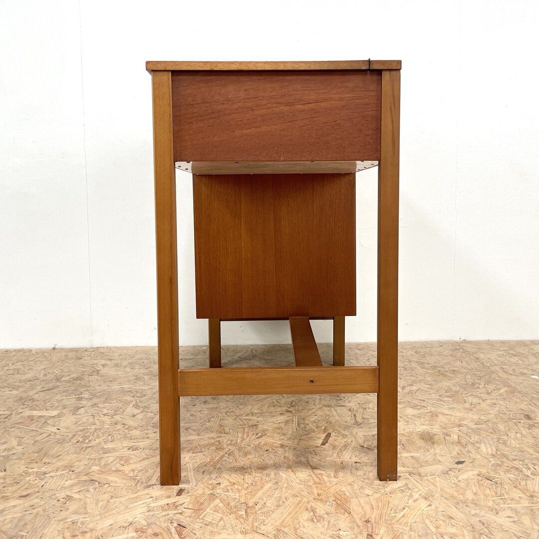 Mid Century Teak Dressing Table By Stag photo vinterior