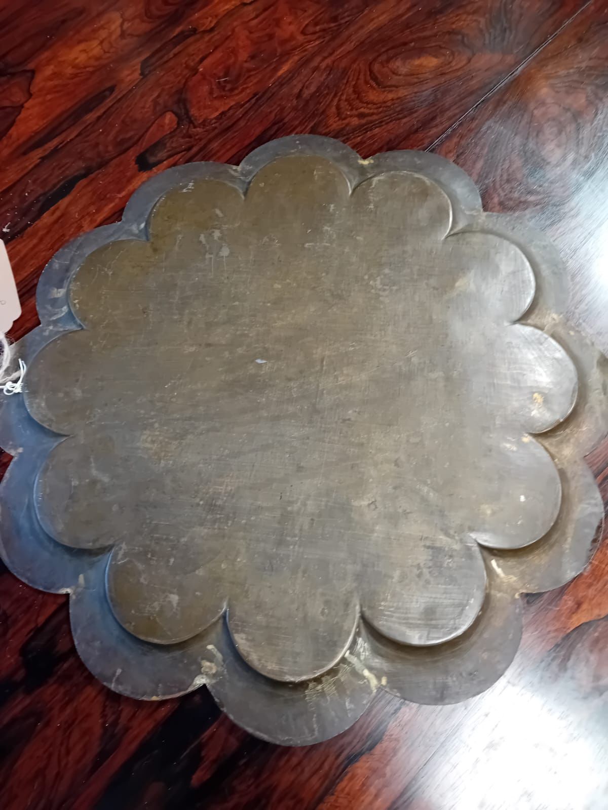Large Hand Engraved Indian Brass Tray With Figural Decoration, 46cm Diameter photo vintage