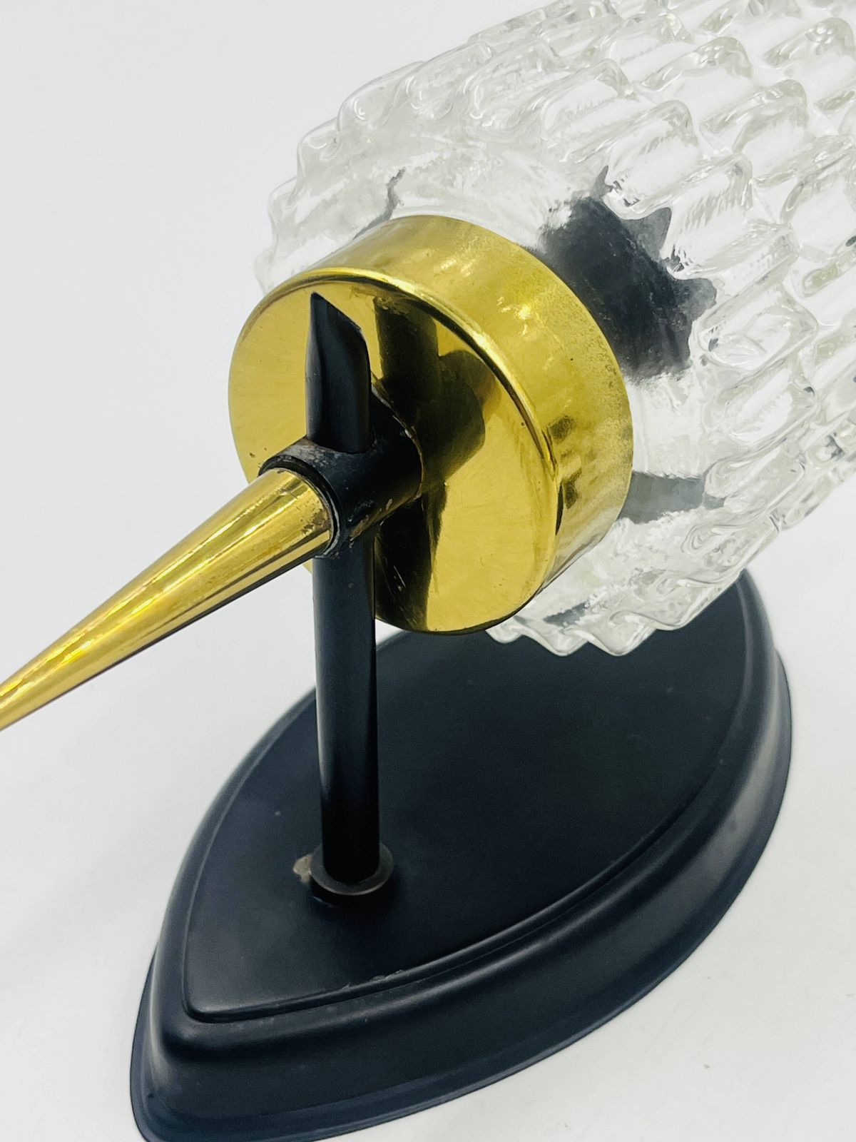Paar vintage wandlampen met getextureerd glas, toegeschreven aan Maison Arlus. photo Verlichting