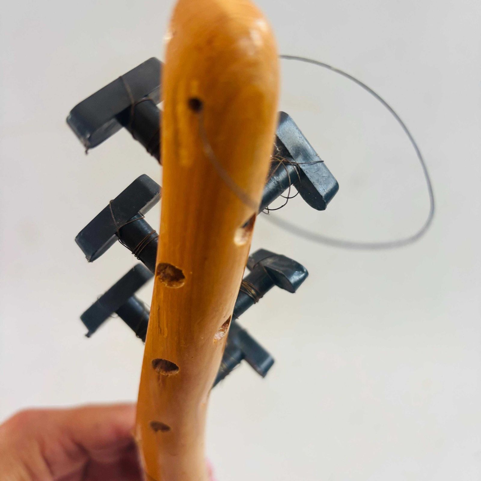 185.0 Mid-Century Collectible Turkse Cura Saz, Handgesneden, Met Geometrische Inleg, Decoratief Object, Restauratie Vereist. photo