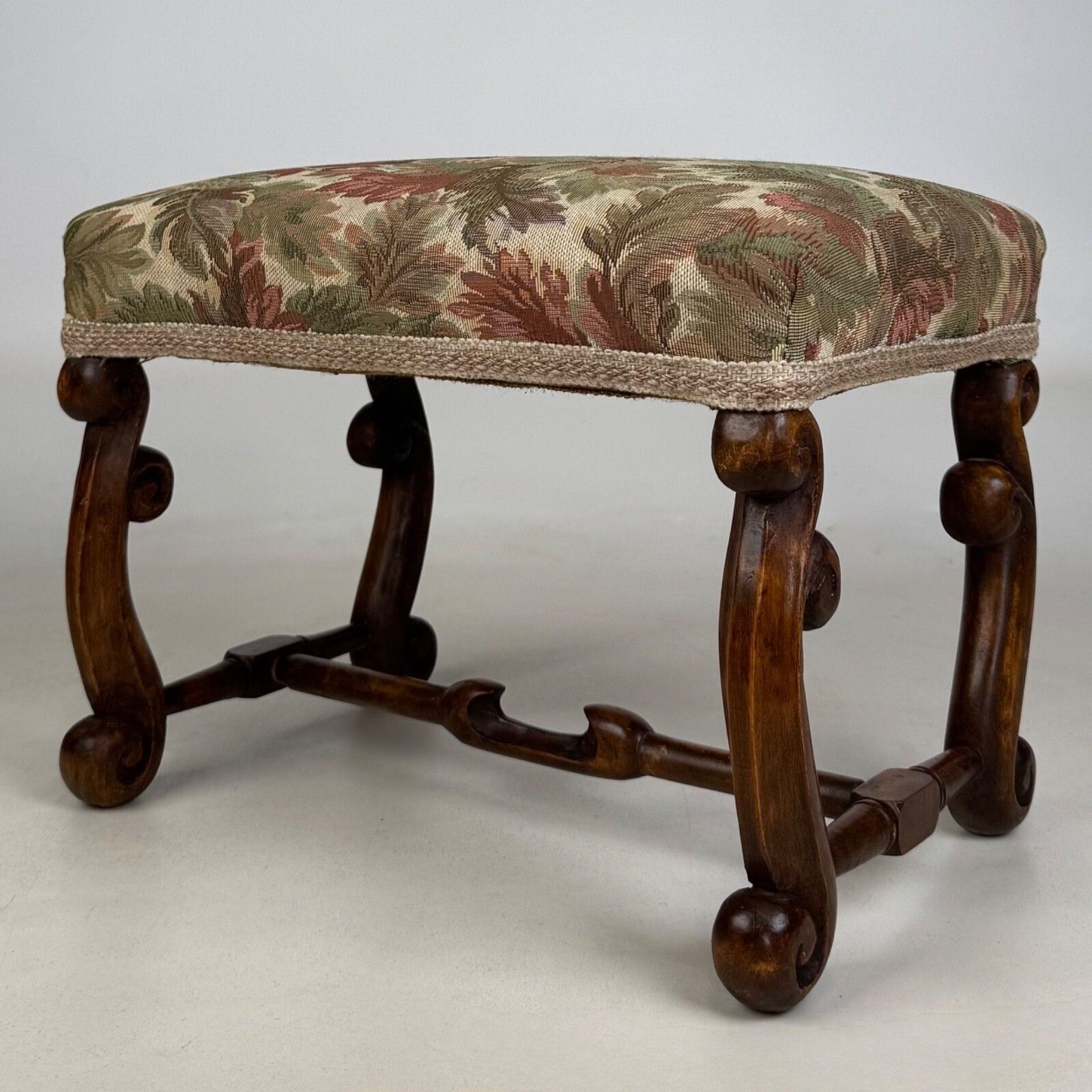Antique 20th Century Edwardian Tapestry Stool In Walnut ( Af 5901 ) photo vinterior