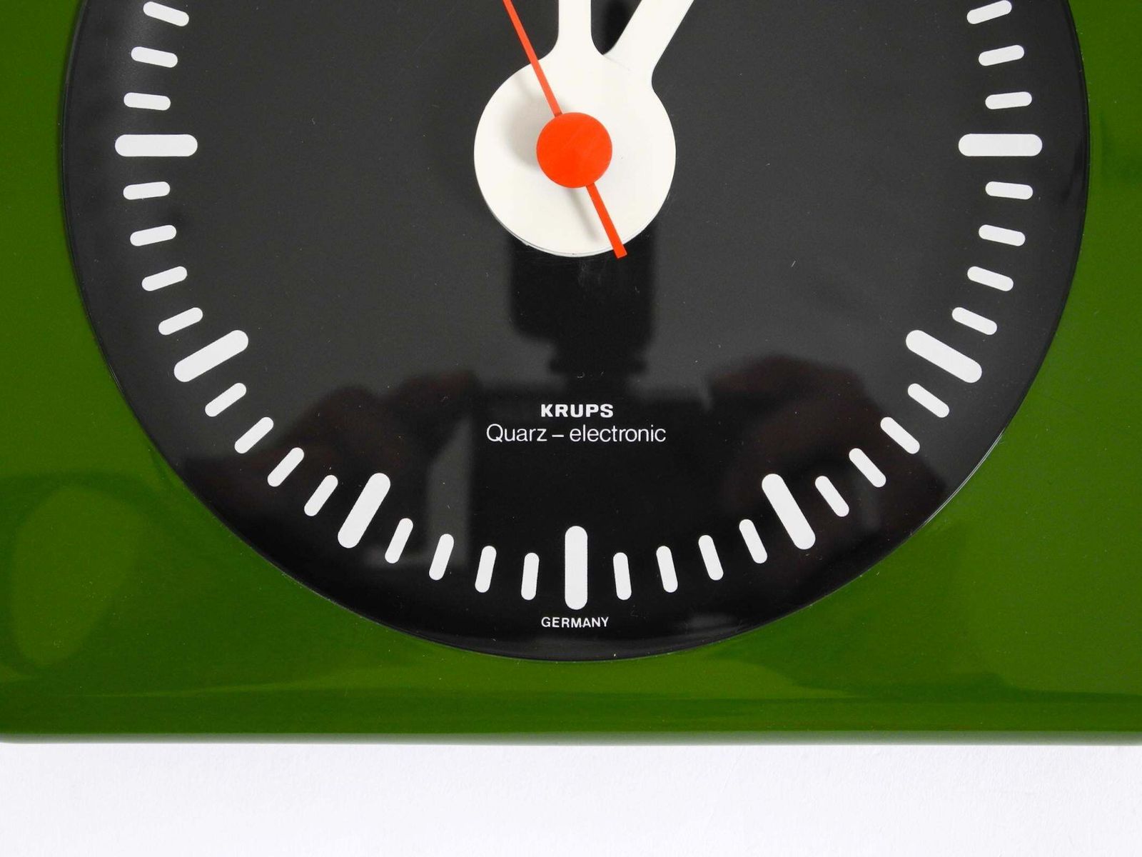 Beautiful Original 1970s Krups Wall Clock In Typical Space Age Design photo vinterior