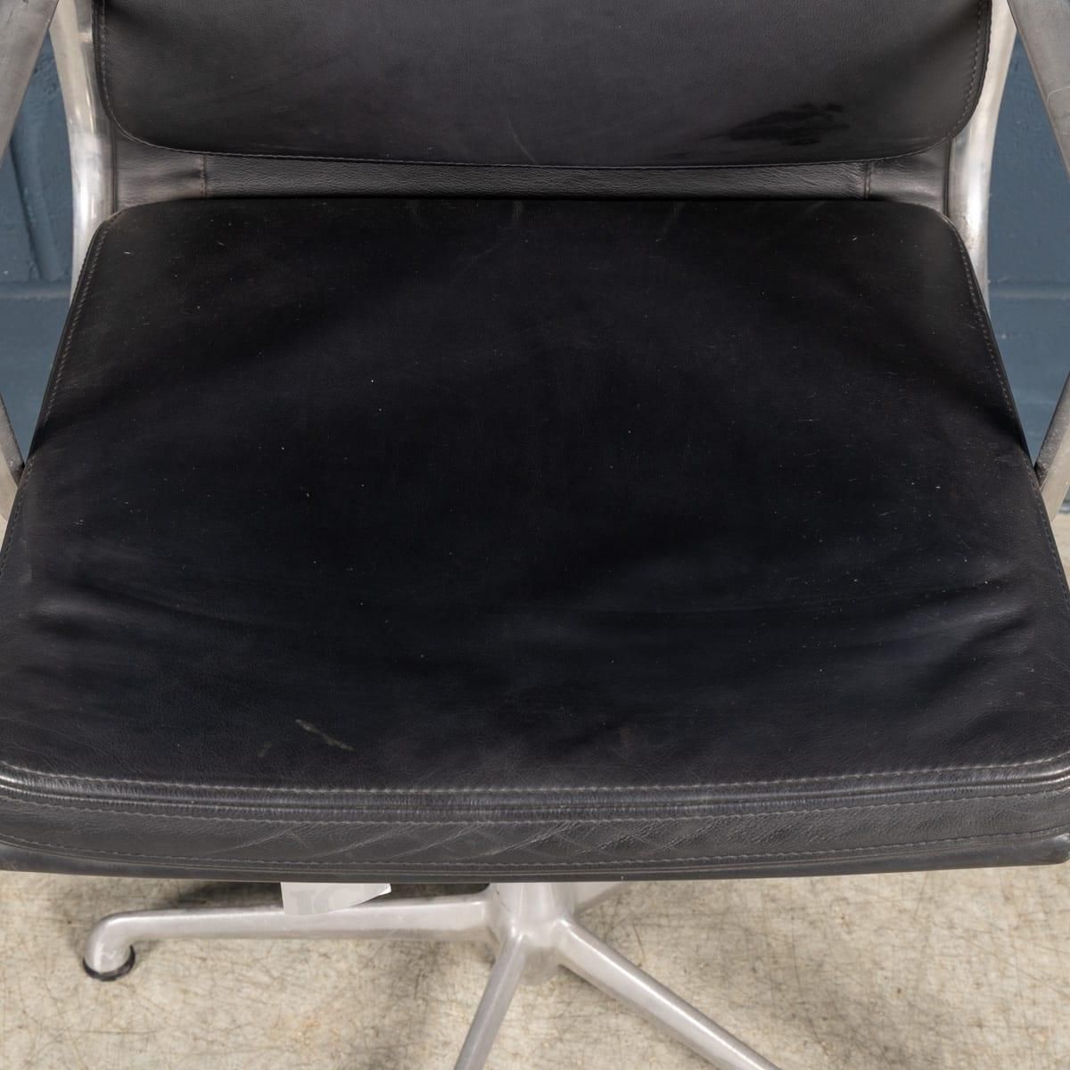 Vintage 20thc Ea217 Chair In Black Leather By Charles & Ray Eames For Icf photo buy