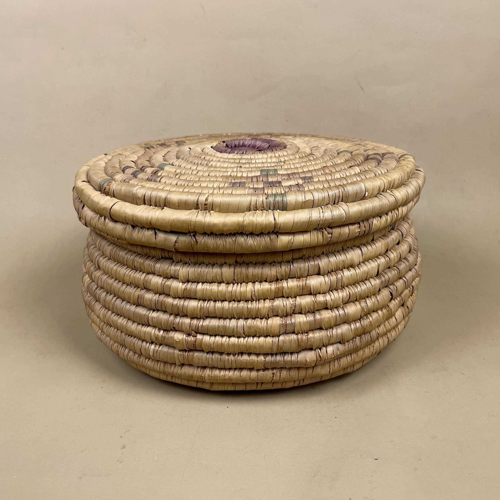 Vintage African Lidded Basket Grass Storage Basket Handmade Round Boho With Lid photo vinterior